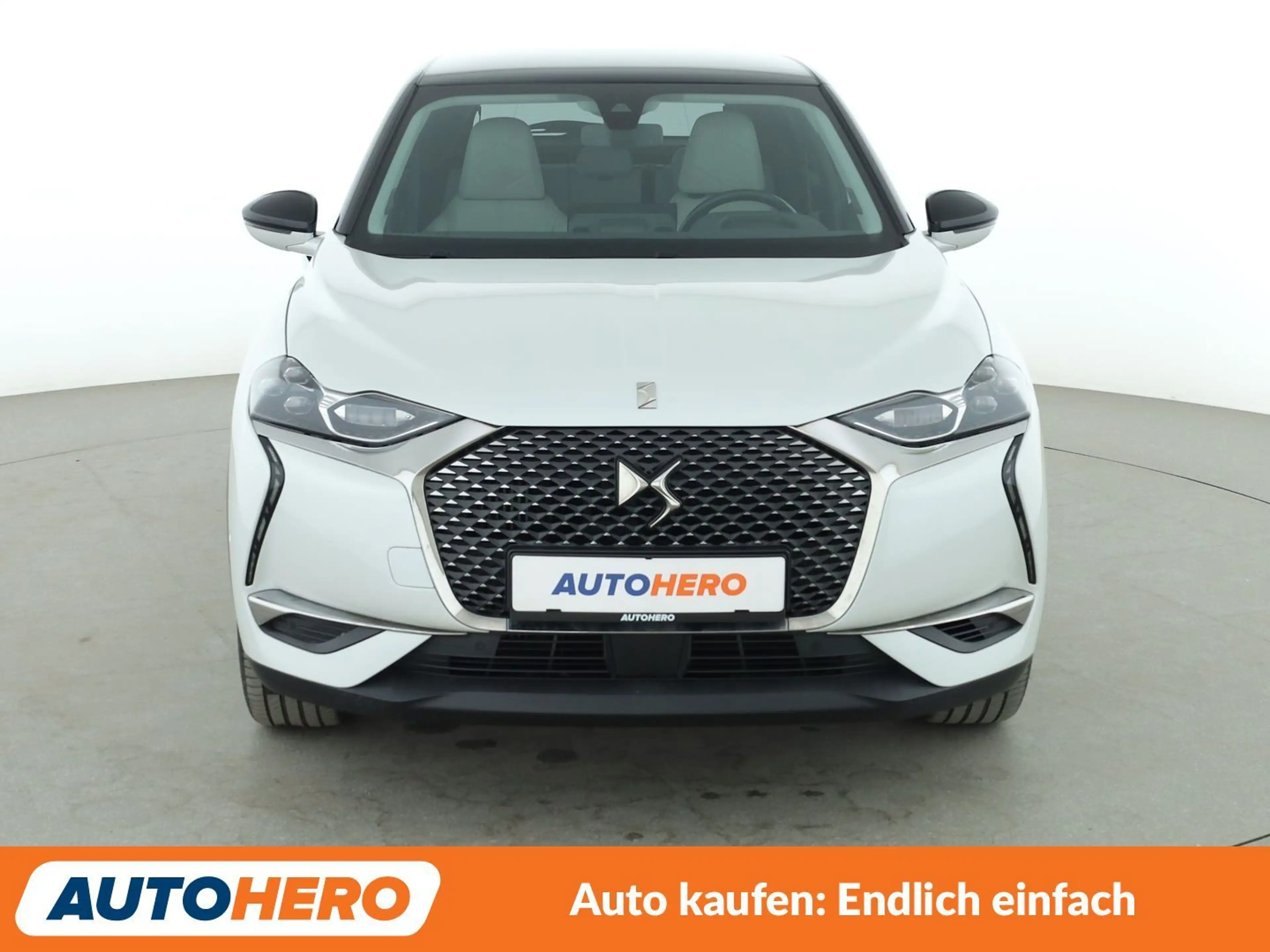 DS Automobiles DS 3 Crossback 1.2 PureTech So Chic — photo 9