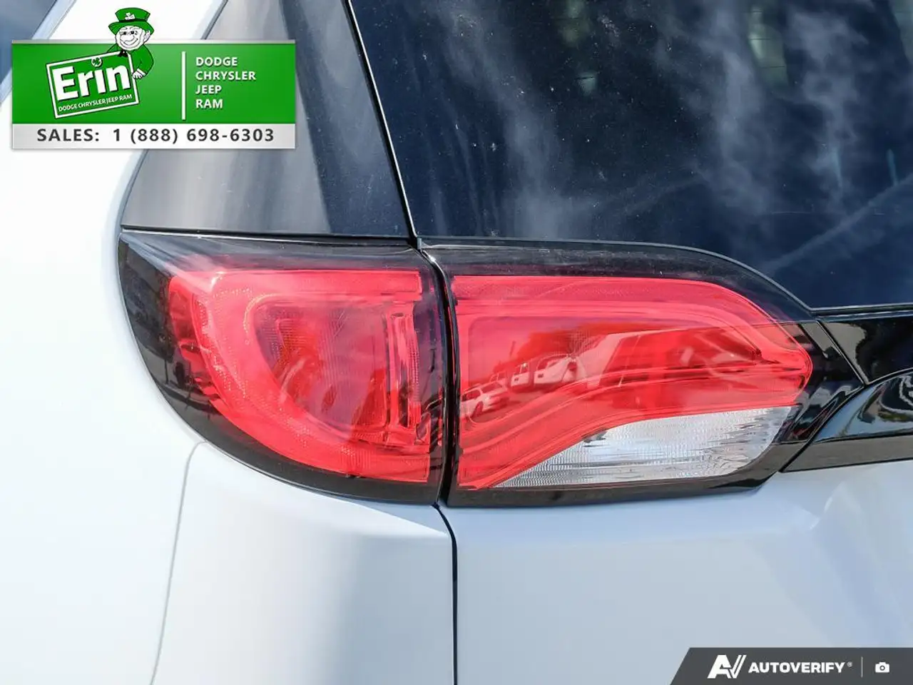 Chrysler Grand Caravan снимка Chrysler Grand Caravan
