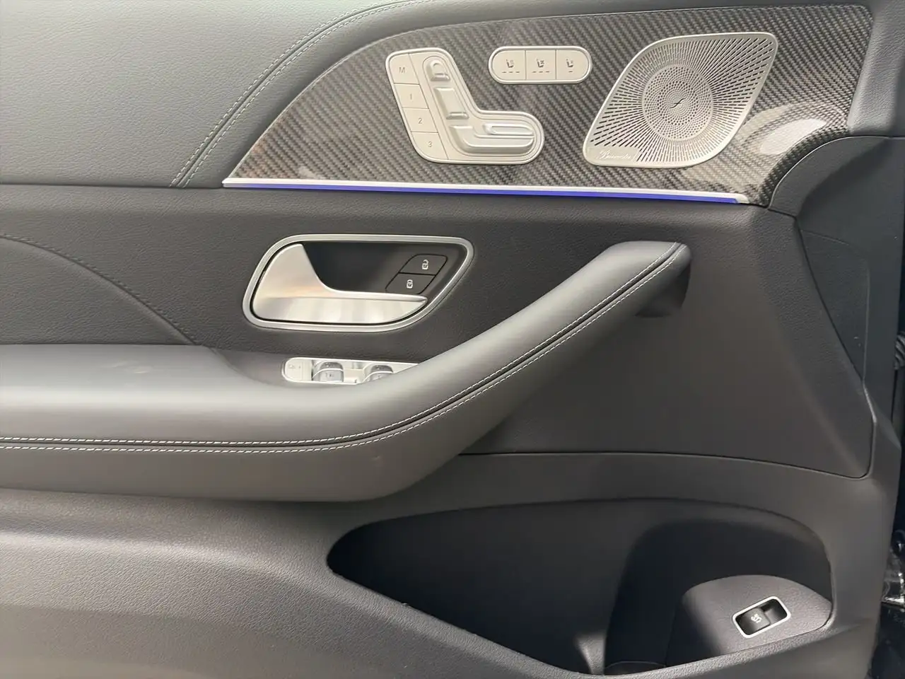 Mercedes-Benz GLE photo Mercedes-Benz GLE