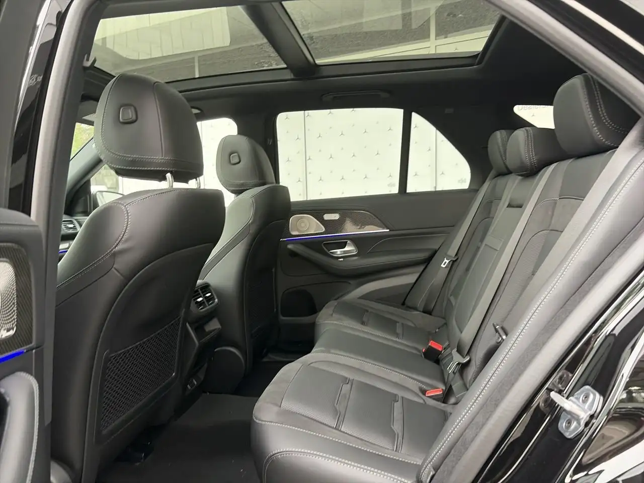 Mercedes-Benz GLE photo Mercedes-Benz GLE