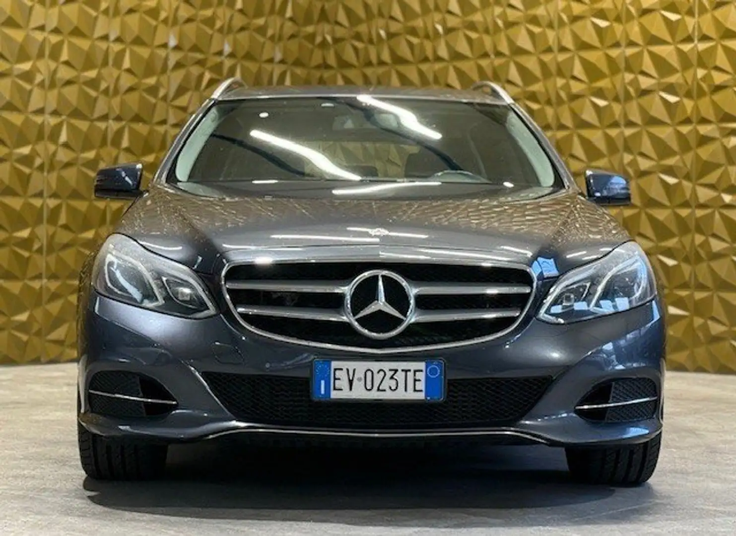 Mercedes-Benz E 250 Classe E 250d SW cdi Sport 4matic auto Gris - 1