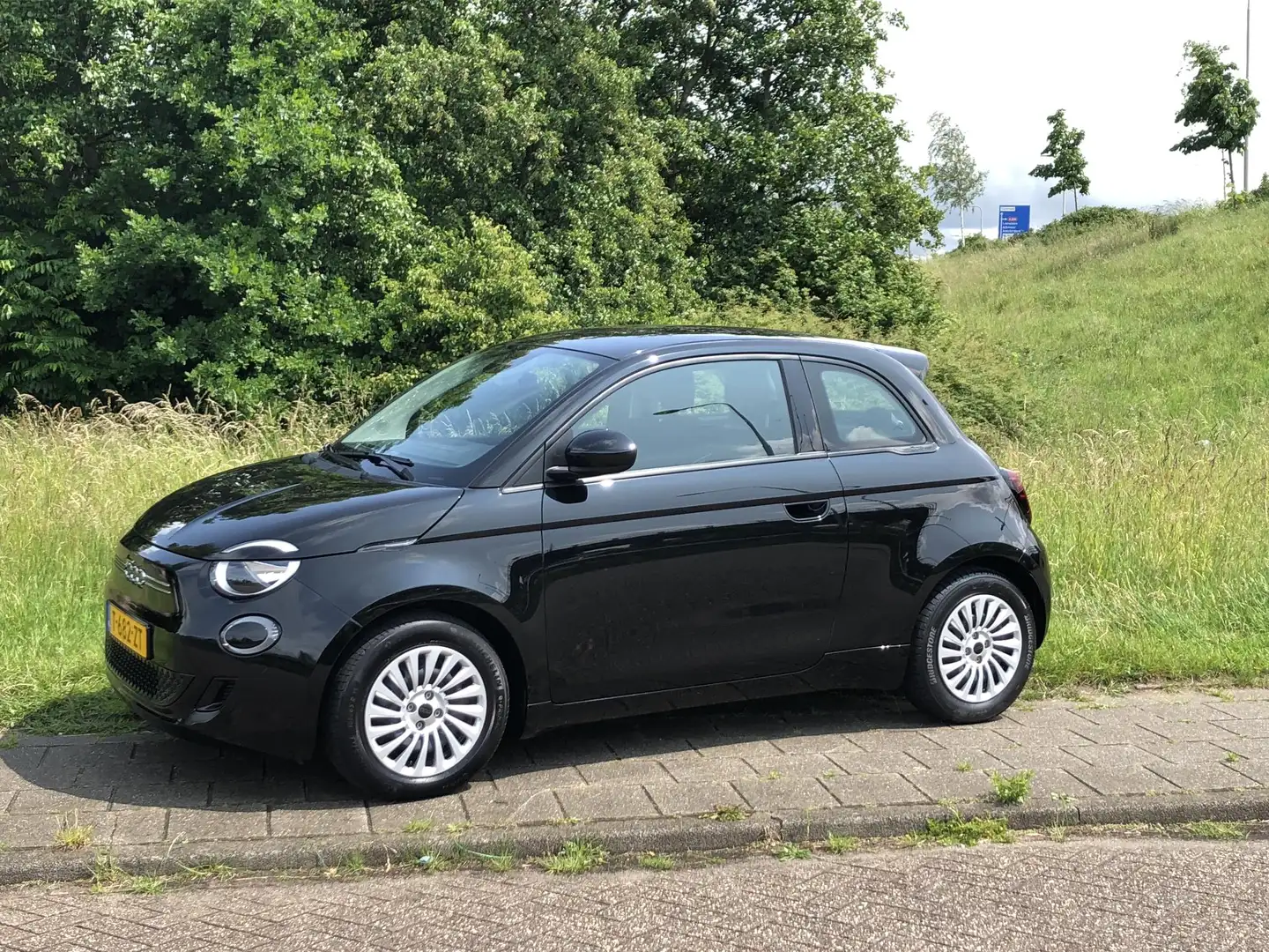 Fiat 500 Urban 42 kWh CLIMATE|APPLE/ANDROID|CRUISE CONTROL| Schwarz - 2