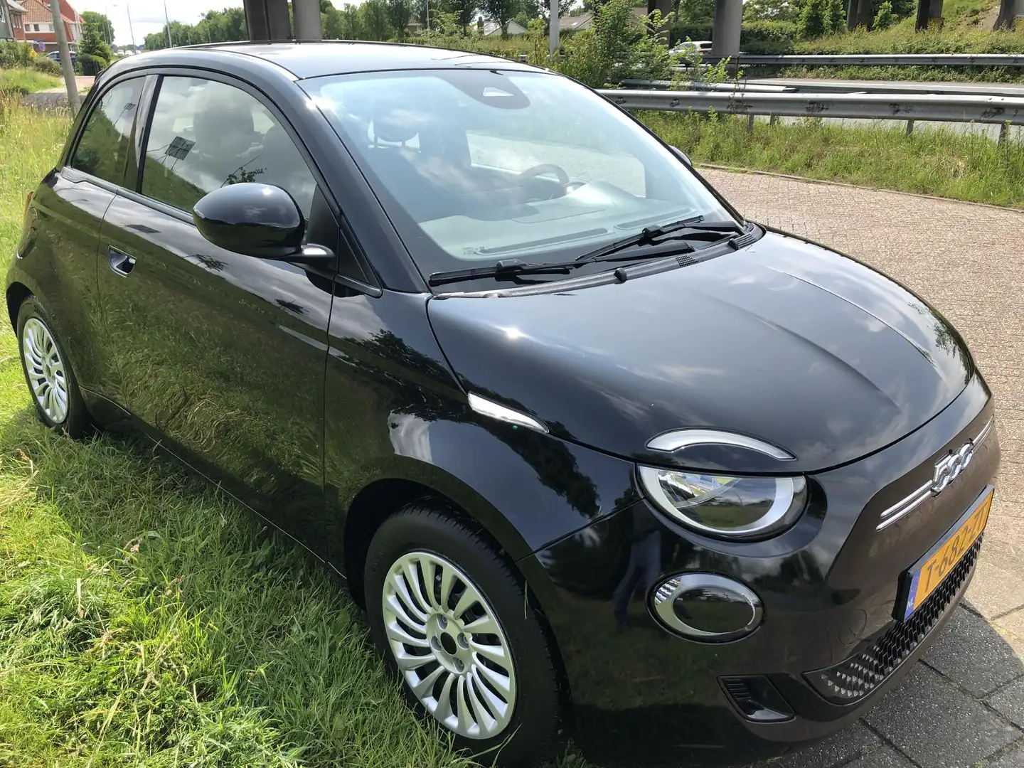 Fiat 500e Urban 42 kWh CLIMATE|APPLE/ANDROID|SOH CERTIFICATE Zwart - 2