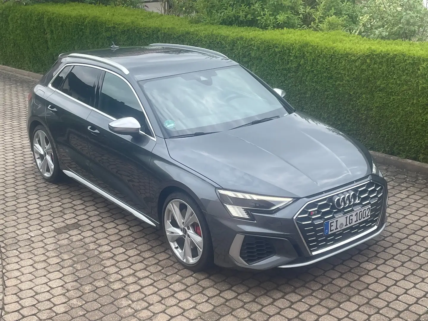 Audi S3 S3 TFSI Sportback quattro S tronic Grau - 1