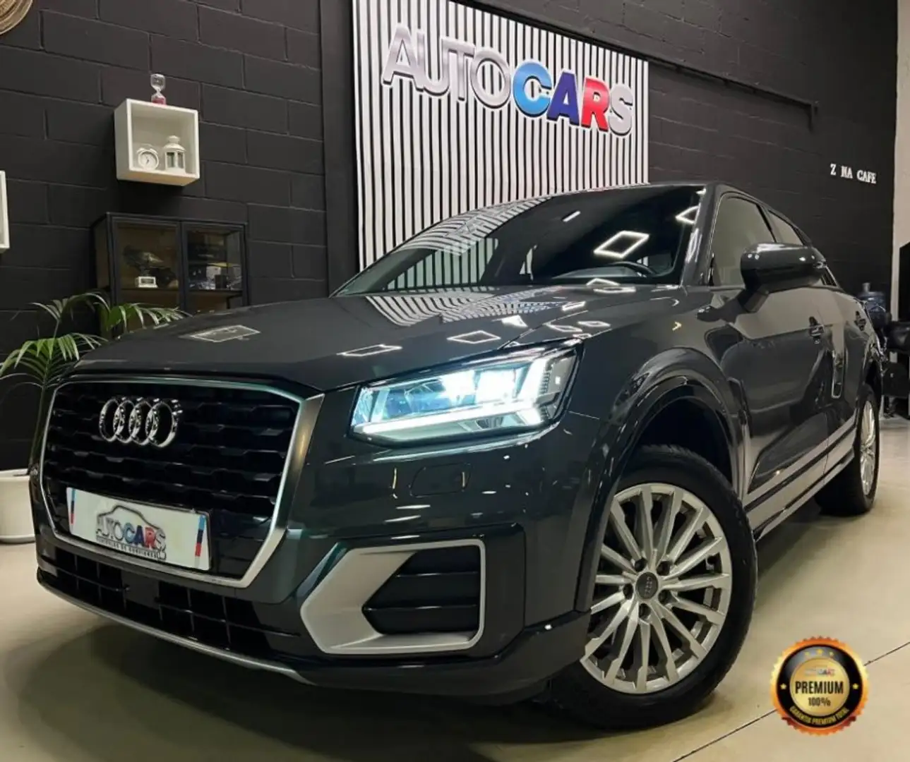 Audi Q2 Todoterreno Manual de 5 Puertas Gris - 1