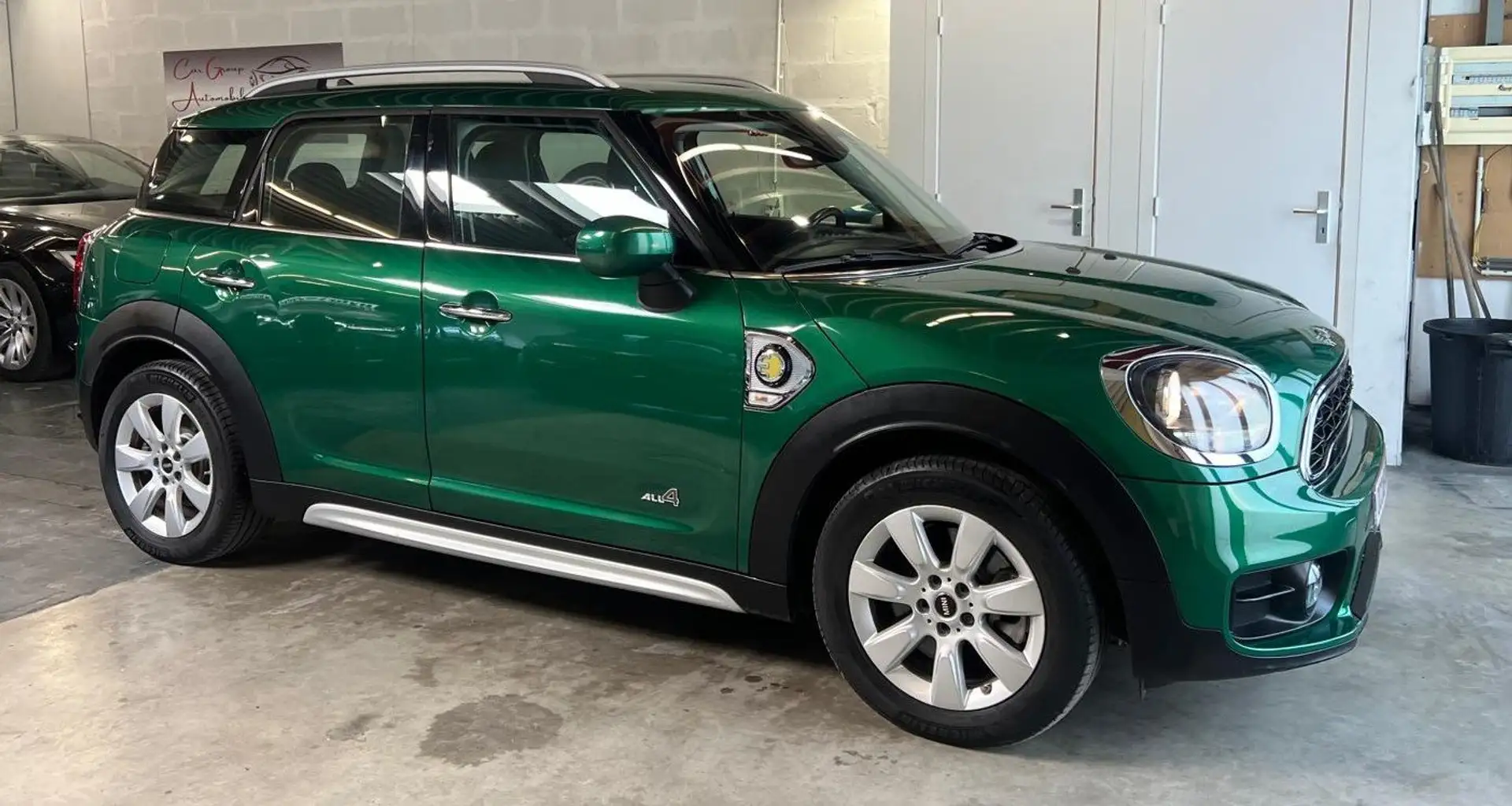 MINI Cooper SE Countryman 1.5A PHEV S E ALL4 (EU6d-T.) Zelená - 2