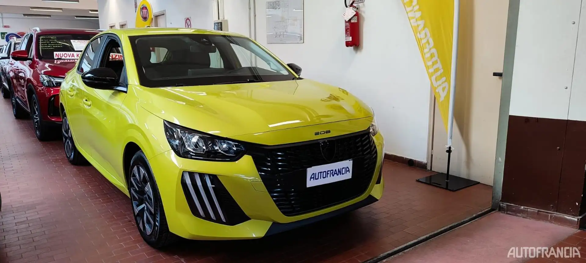 Peugeot 208 - 1.2 STYLE 75 CV Amarillo - 1