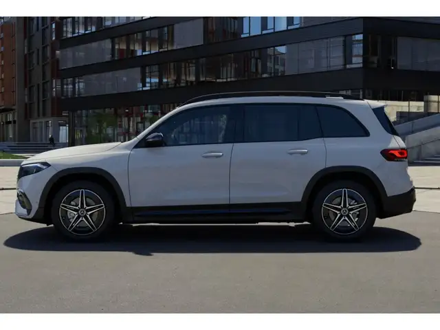 Mercedes-Benz EQB view 4