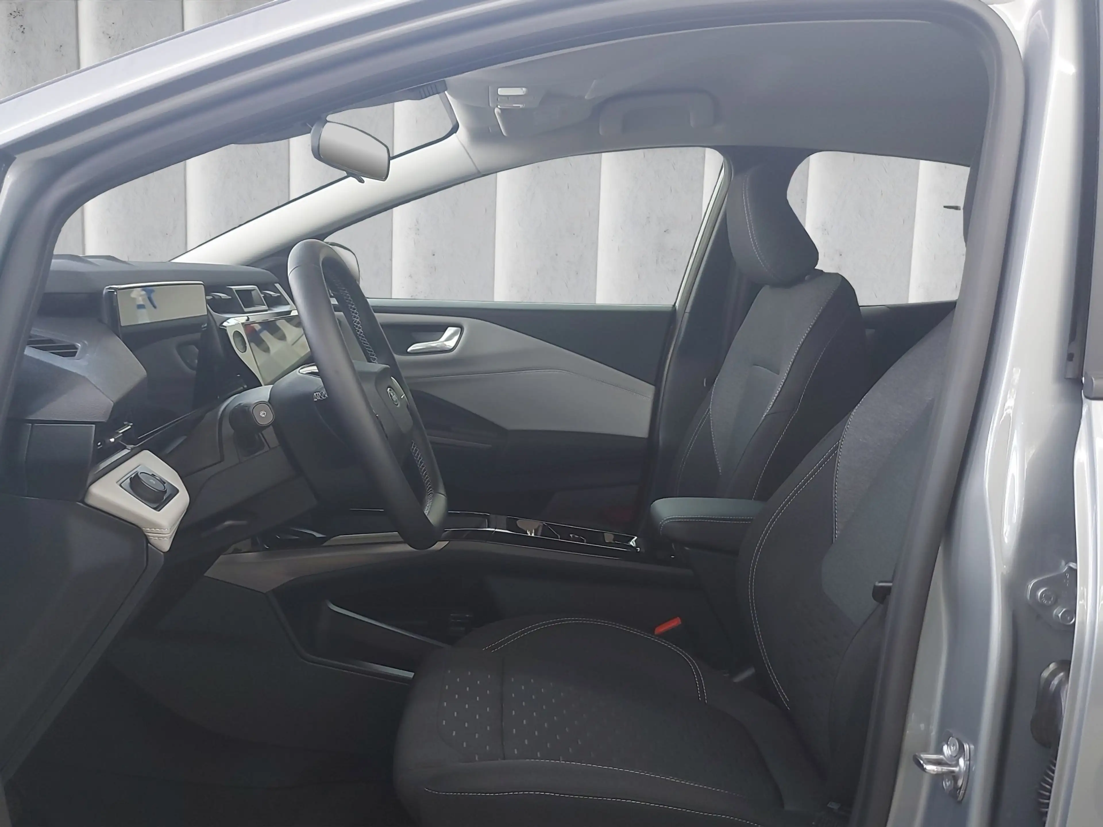 Ford Puma Gen-E 46.8 kWh Sports Utility Vehicle. 124 kW. 5-türig — photo 10