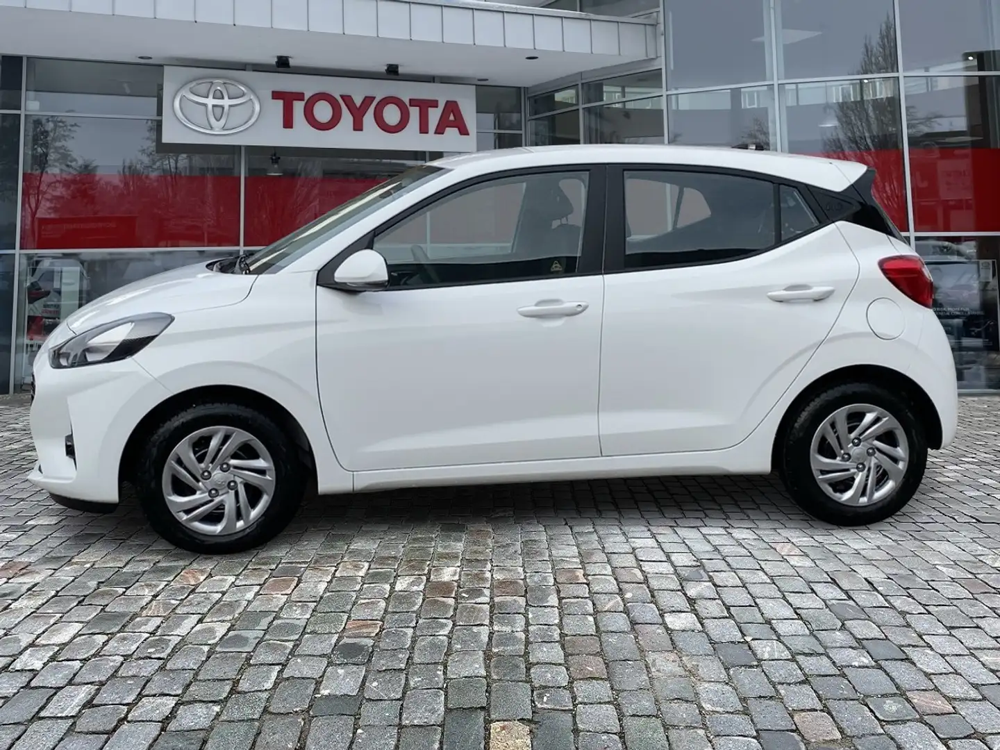 Hyundai i10 1.0 Select *Navigation,Kamera,CarPlay,uvm* Grün - 2