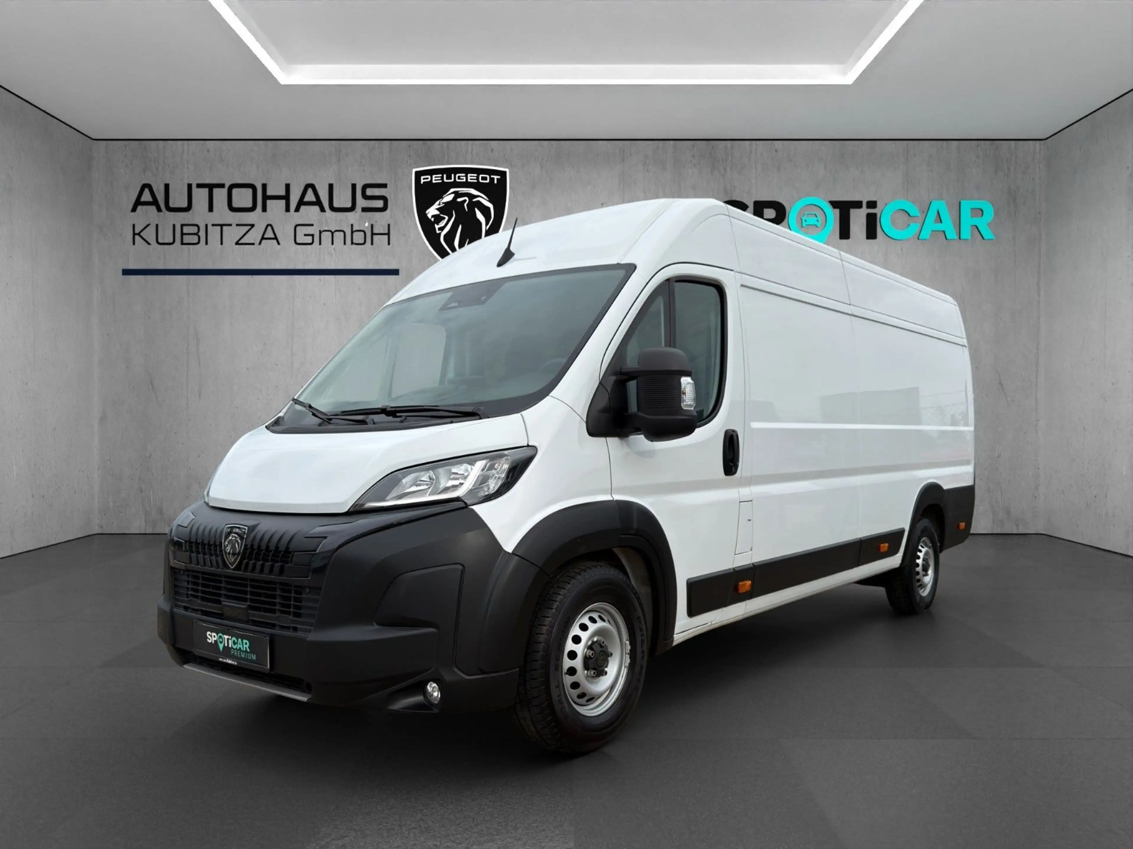 Peugeot Boxer KW 435 L4H2 HDi 180 EAT8