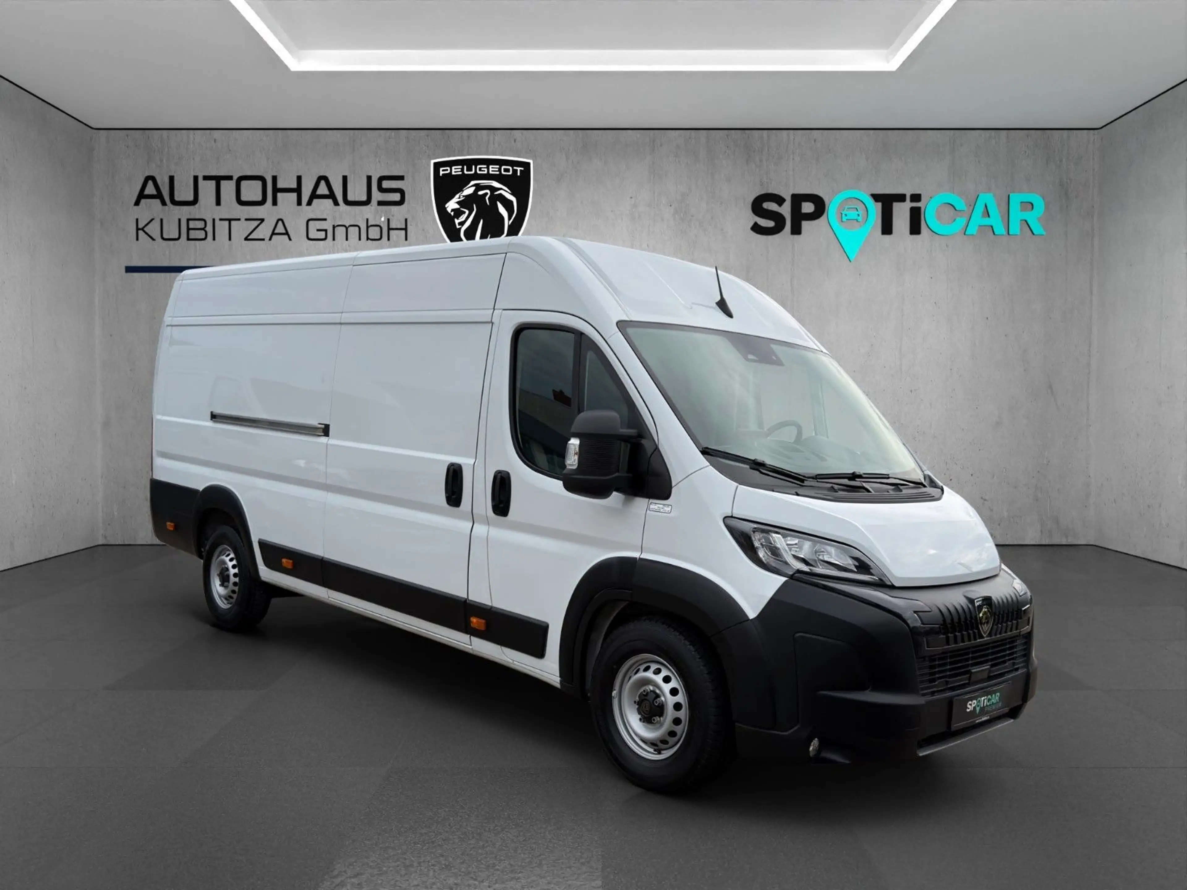 Peugeot Boxer KW 435 L4H2 HDi 180 EAT8 — photo 7