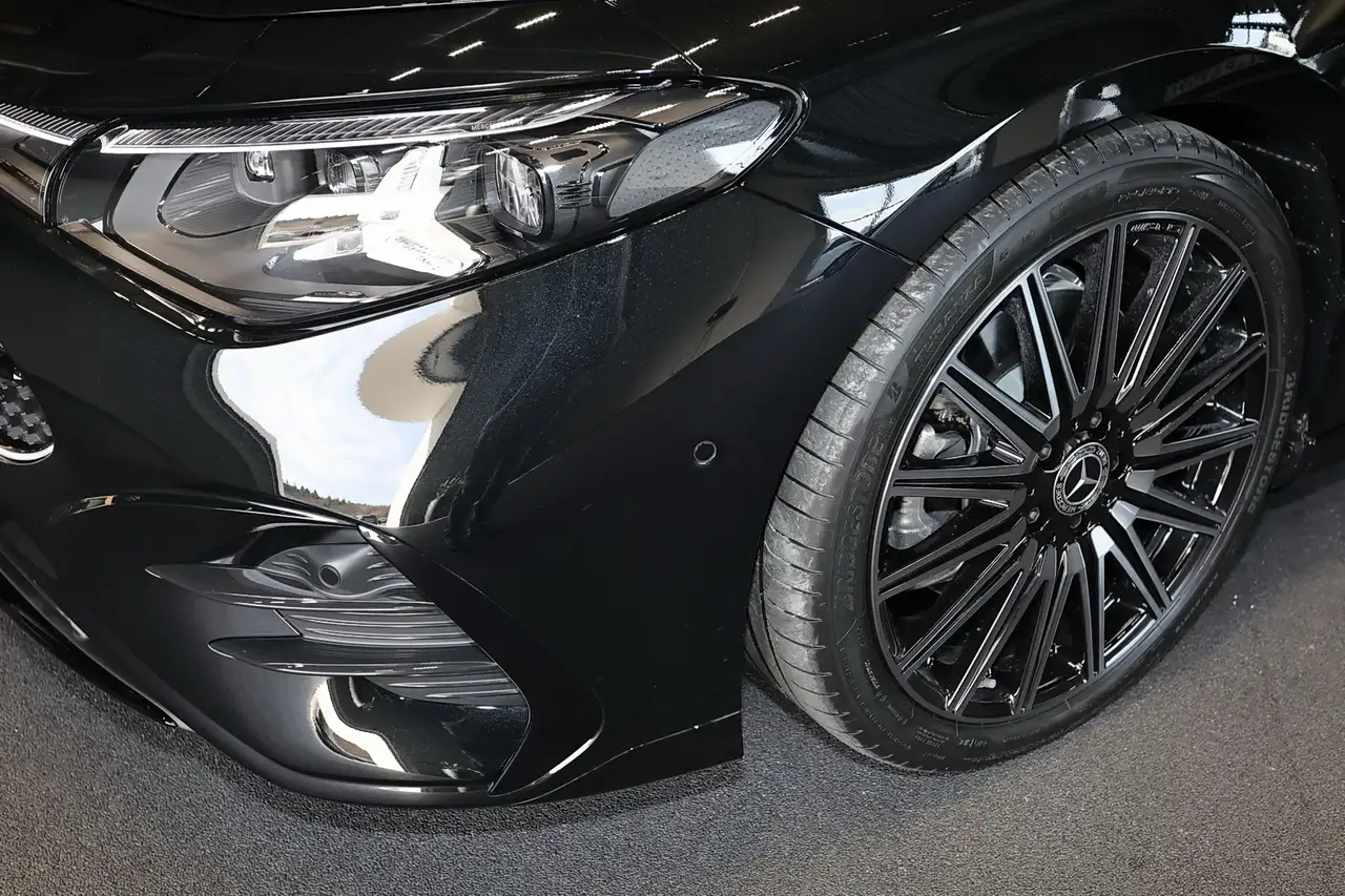 Mercedes-Benz CLA 220 4M AMG MBUX+Rükam+M-LED+Pano+Night+19 3
