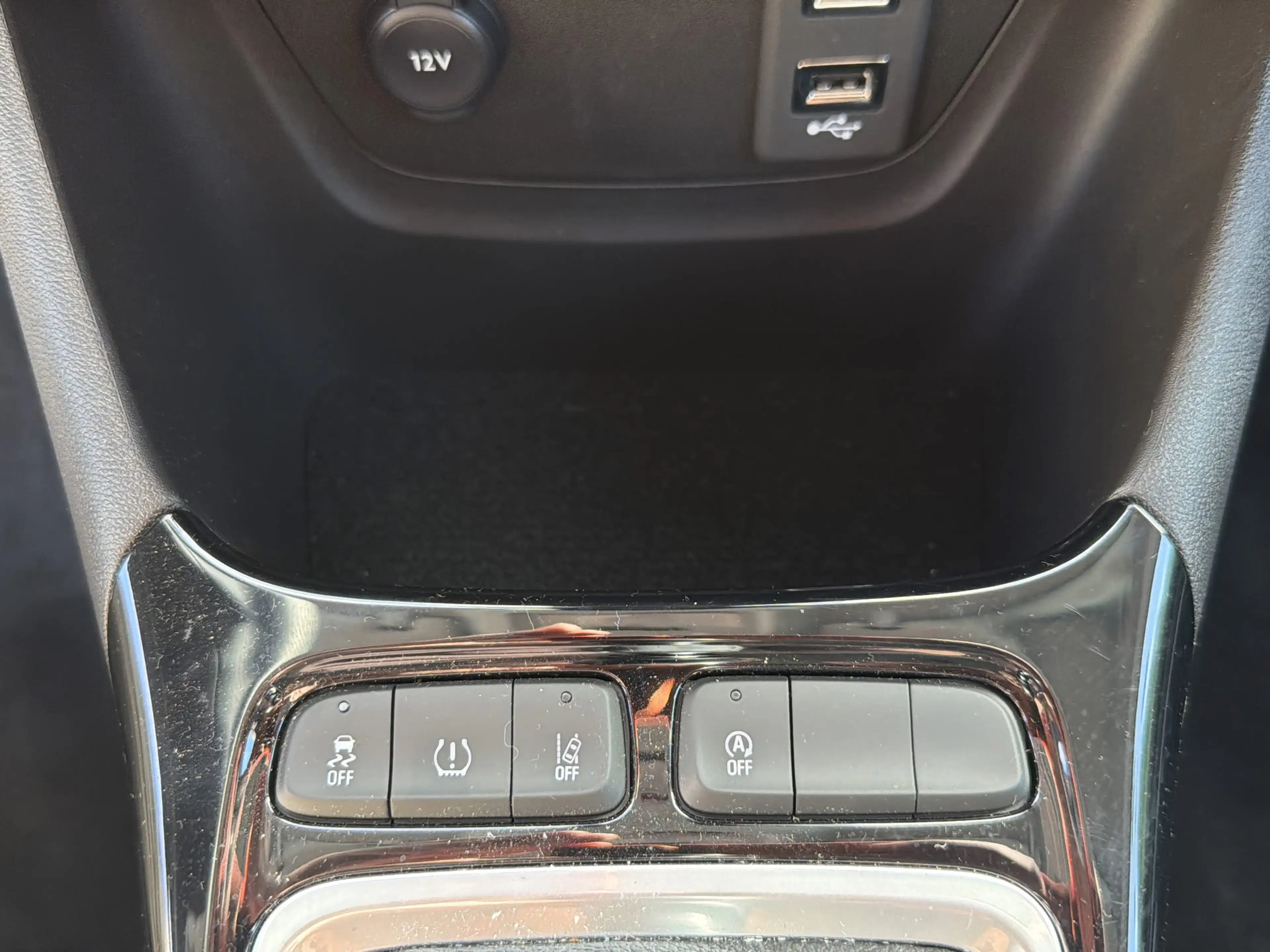 Opel Crossland 1.2 Turbo Elegance Paket LED+Navi — photo 16