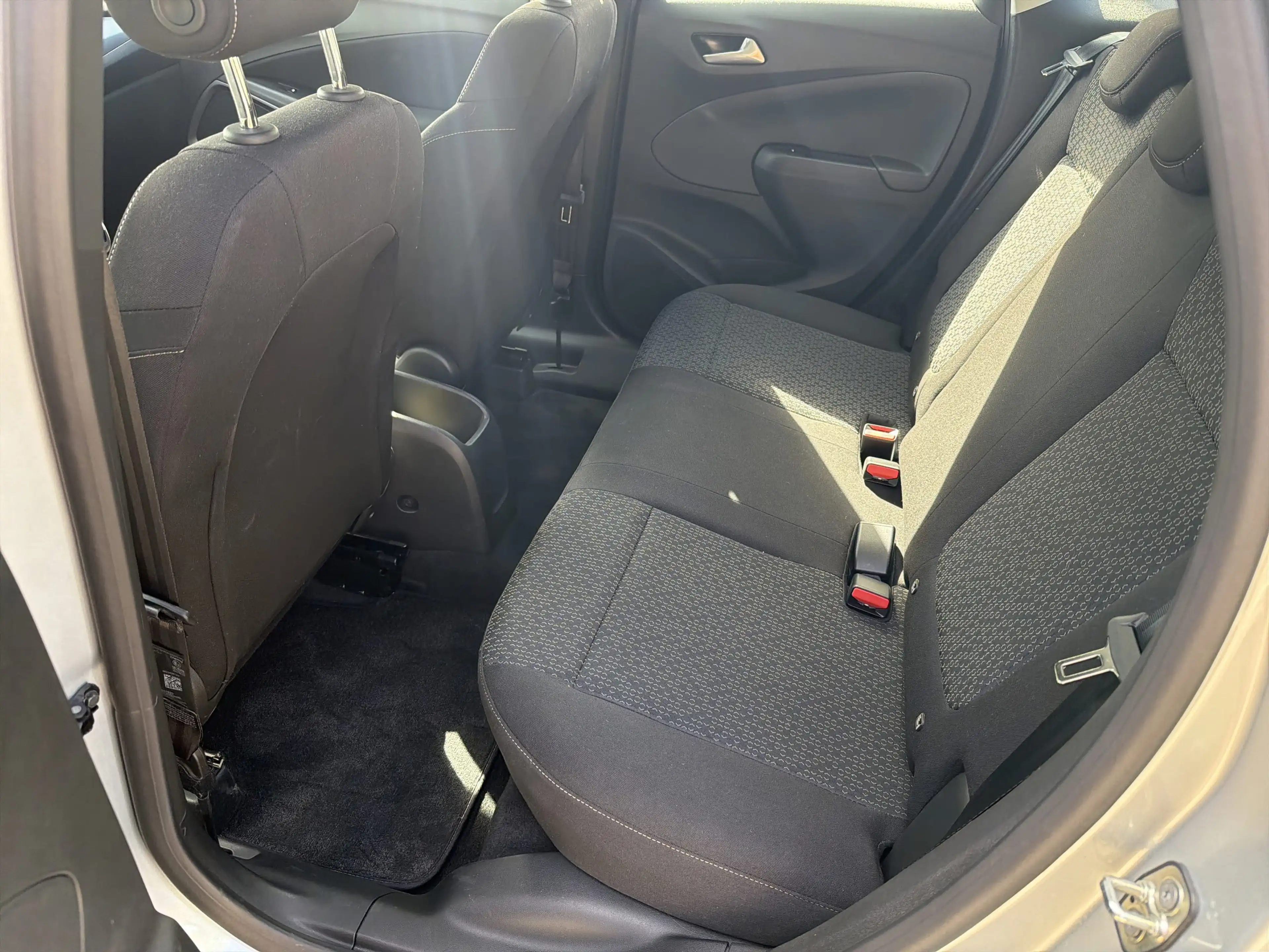 Opel Crossland 1.2 Turbo Elegance Paket LED+Navi — photo 24