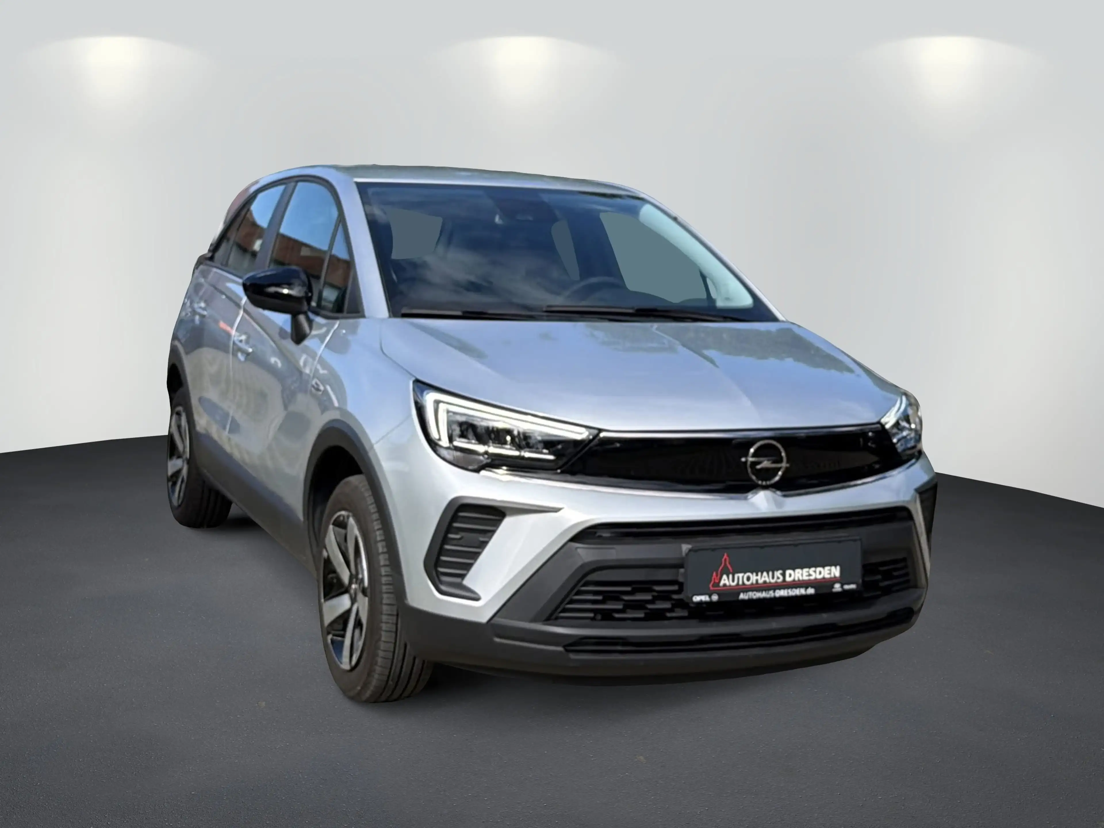 Opel Crossland 1.2 Turbo Elegance Paket LED+Navi — photo 2