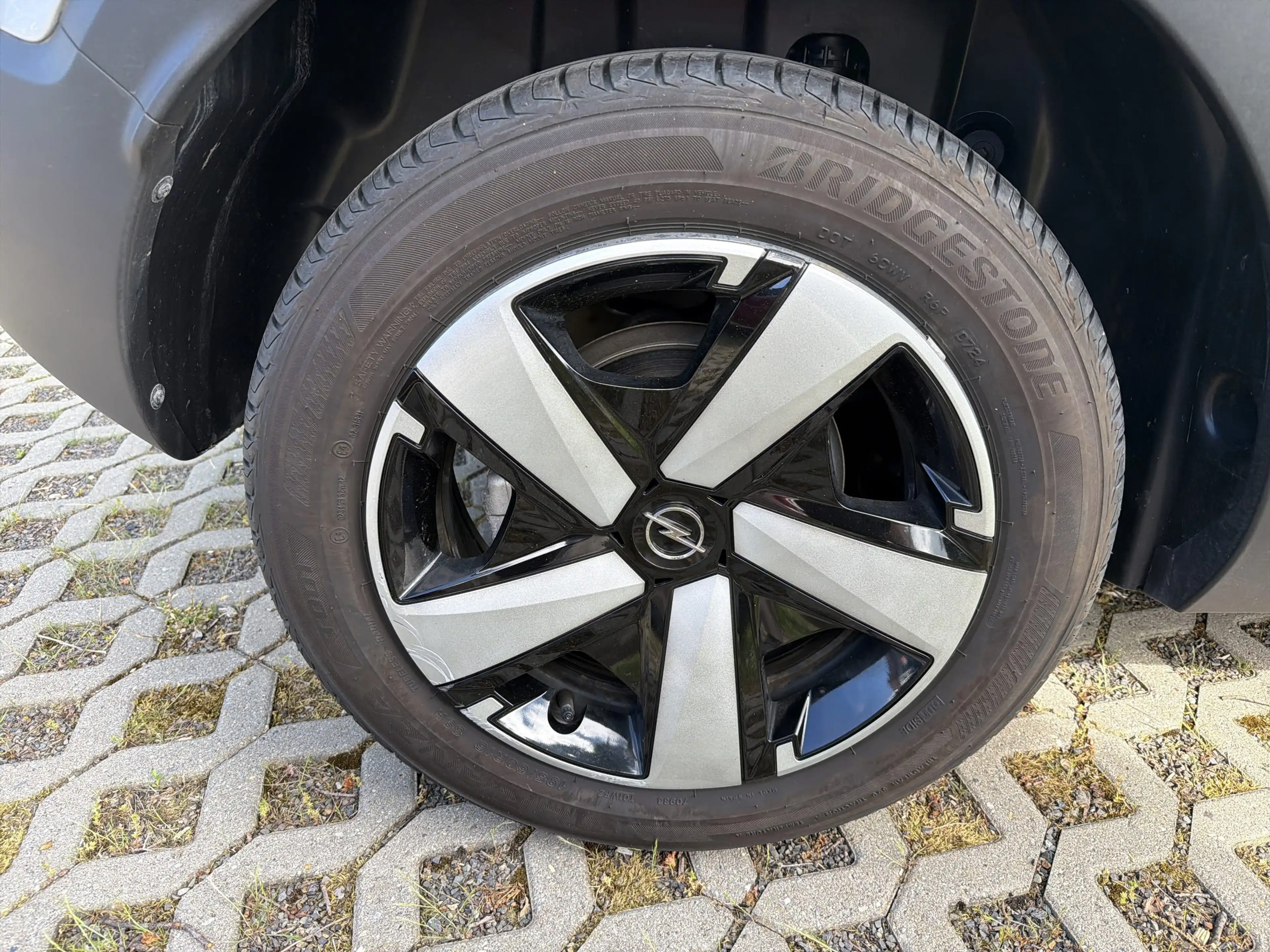 Opel Crossland 1.2 Turbo Elegance Paket LED+Navi — photo 8