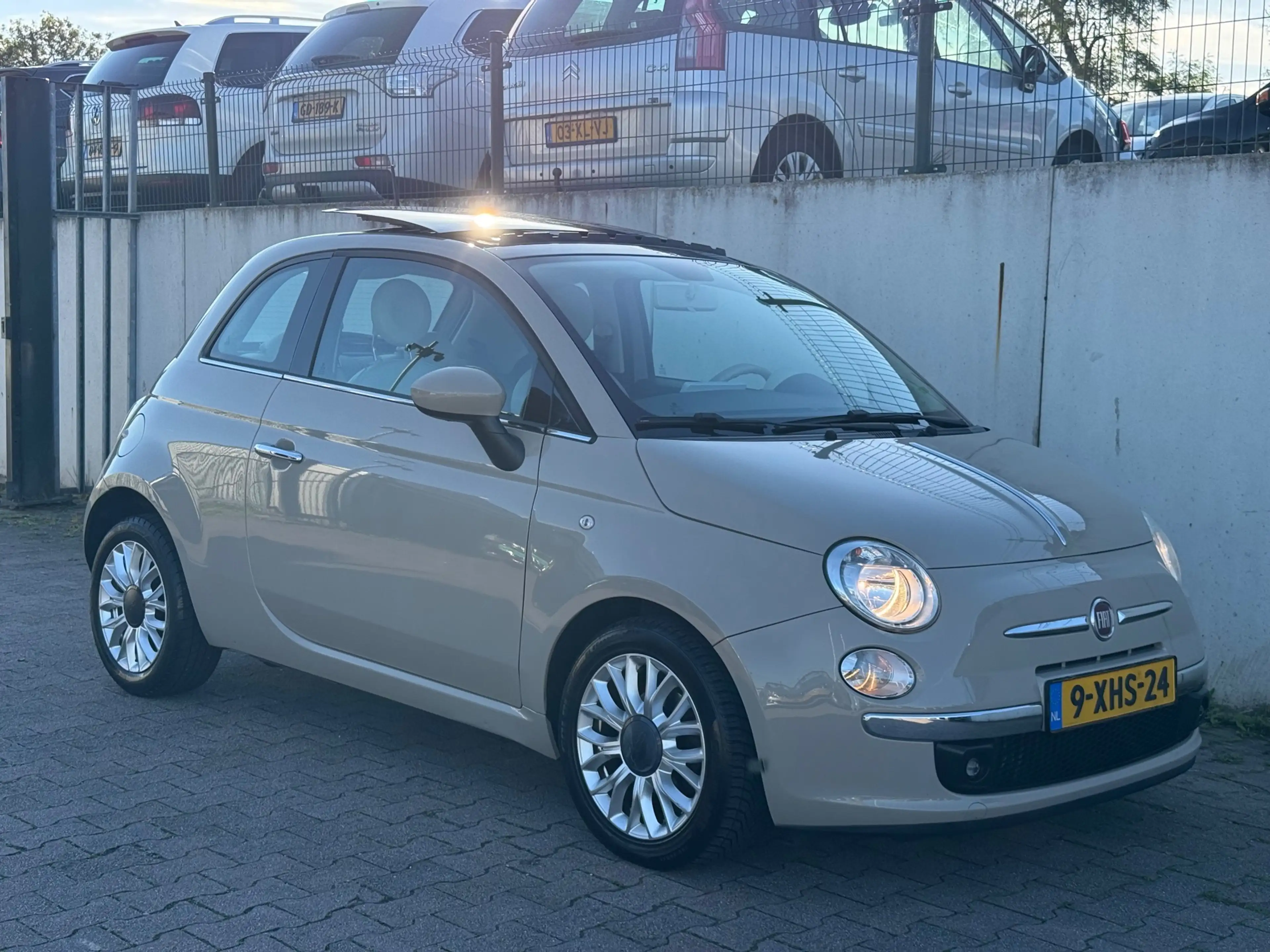 Fiat 500 0.9 TwinAir Lounge/PANO/SCHUIFDAK/NAVI/THERA MOKA — photo 9