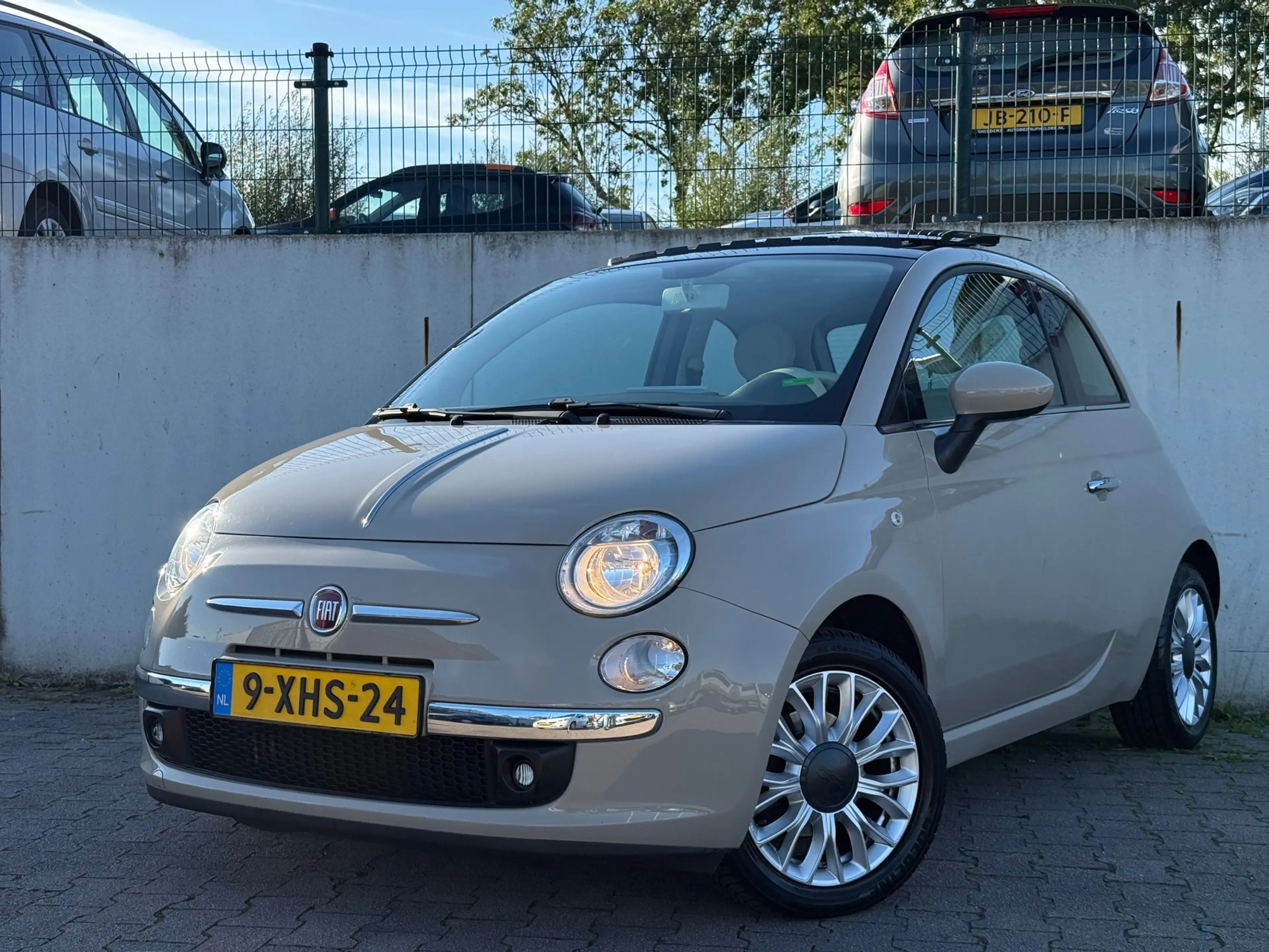 Fiat 500 0.9 TwinAir Lounge/PANO/SCHUIFDAK/NAVI/THERA MOKA — photo 2