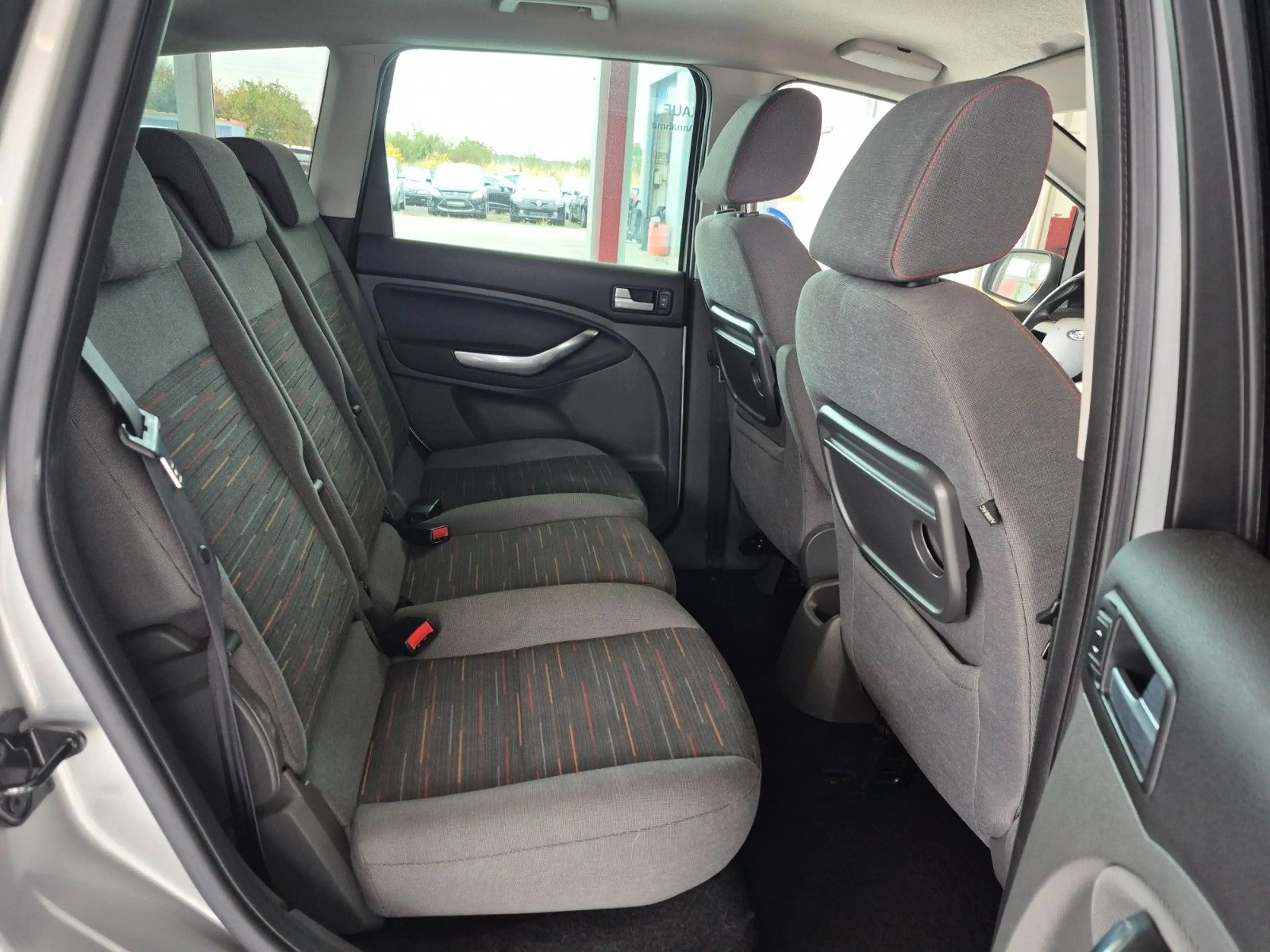Ford C-Max 1,6 Style — photo 12