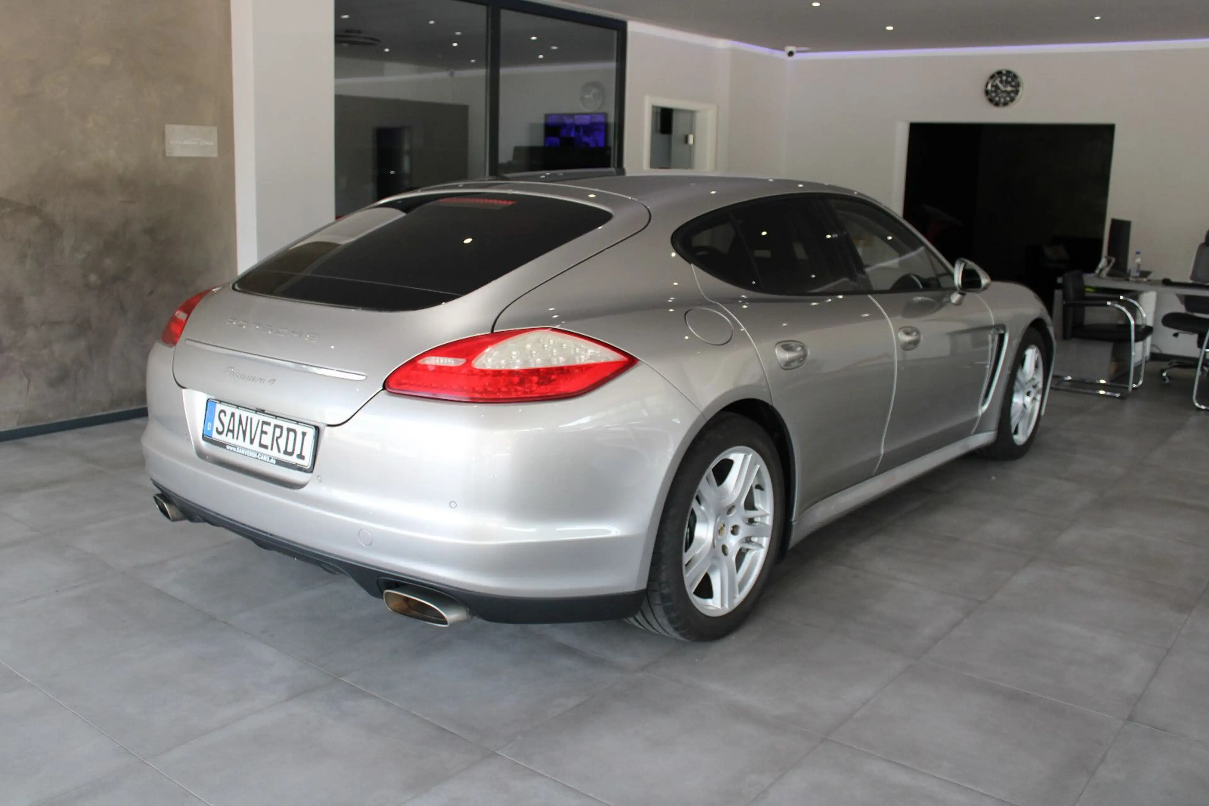 Porsche Panamera PANAMERA 4 PDK 3.6 V6 EXCLUSIVE BRD *I.HAND* — photo 14