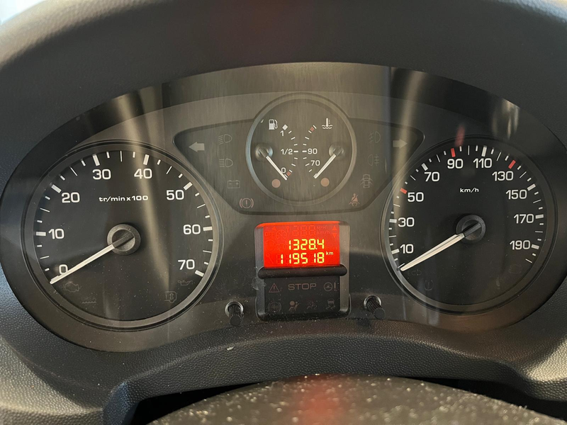 Citroen Jumpy 1.6 HDI 66KW BV — photo 19