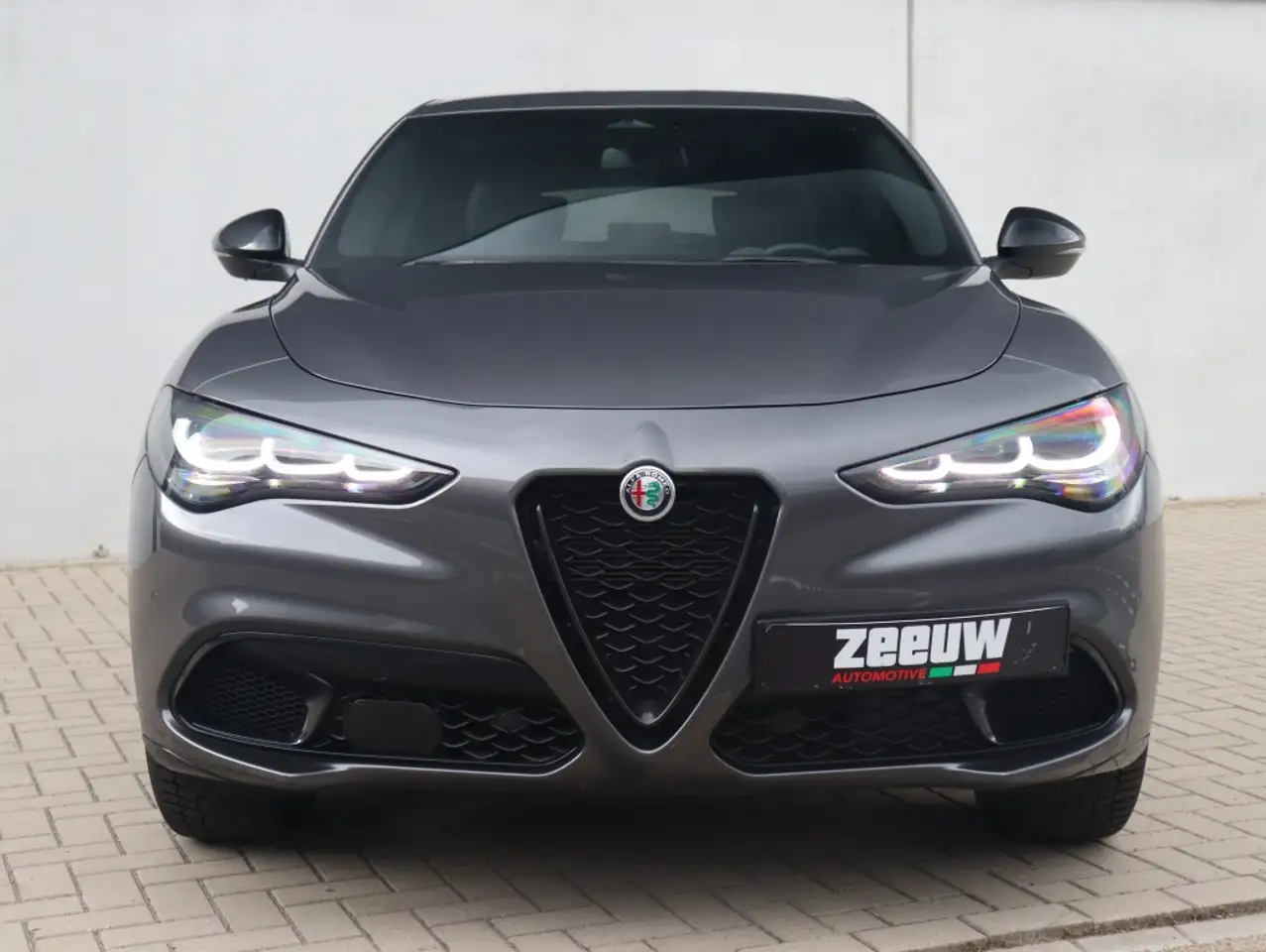 Alfa Romeo Stelvio 2024