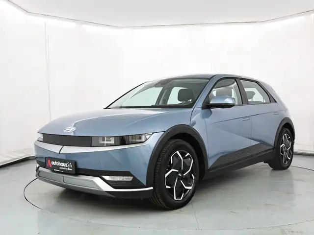 Hyundai Ioniq 5 view 3