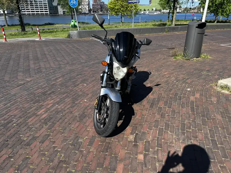 Honda CBF 500 - foto 3