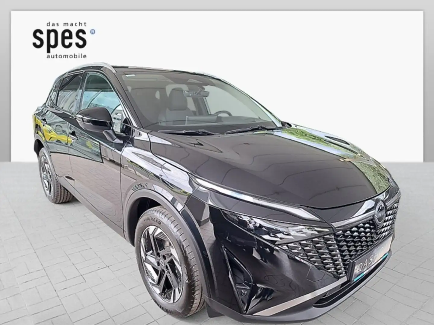 Nissan Qashqai N-CONNECTA+ 1.3 158PS XTR Schwarz - 1