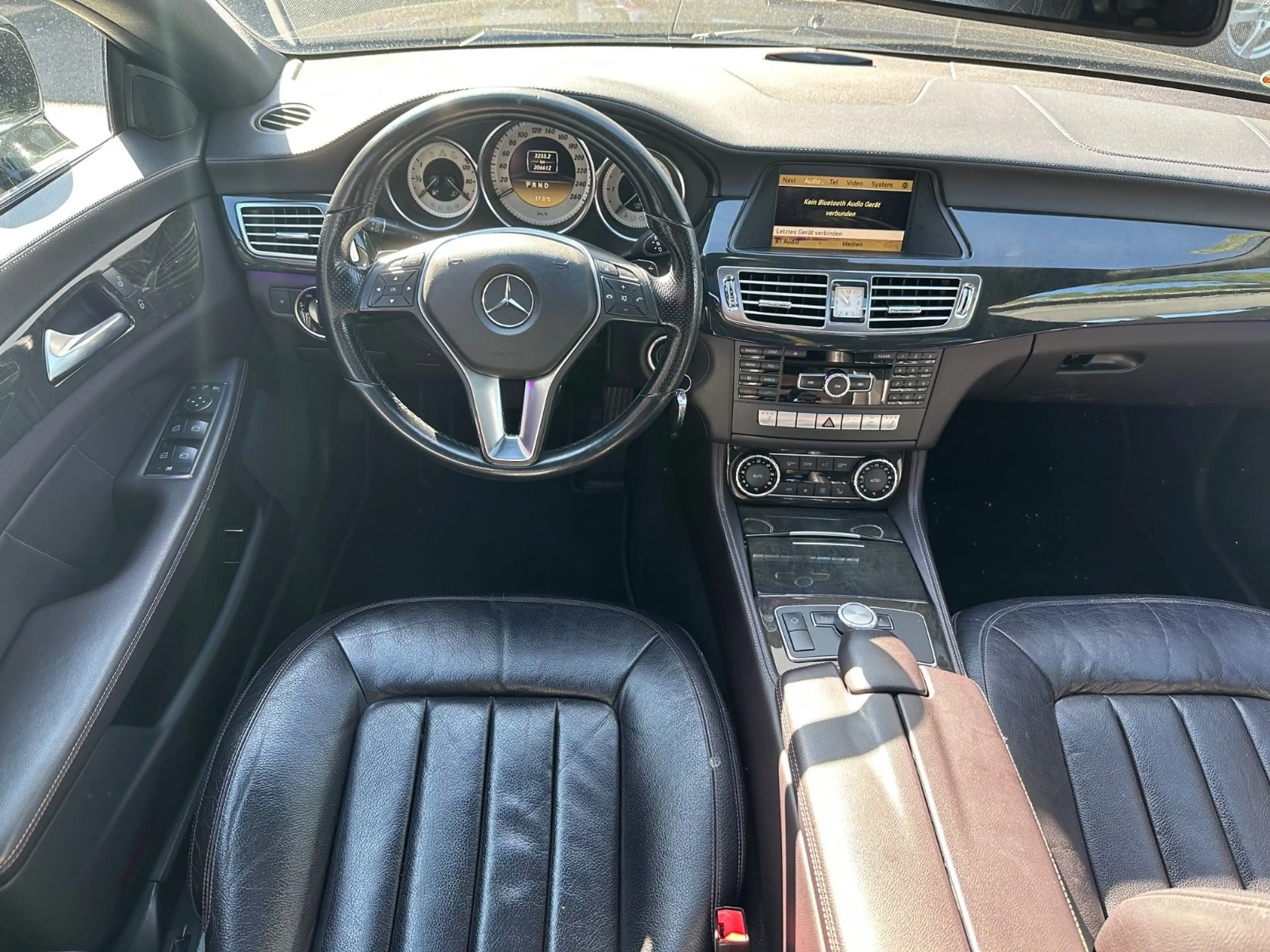 Mercedes-Benz CLS 350 CDI BlueEfficiency Schiebedach/ LED/ Nav — photo 13