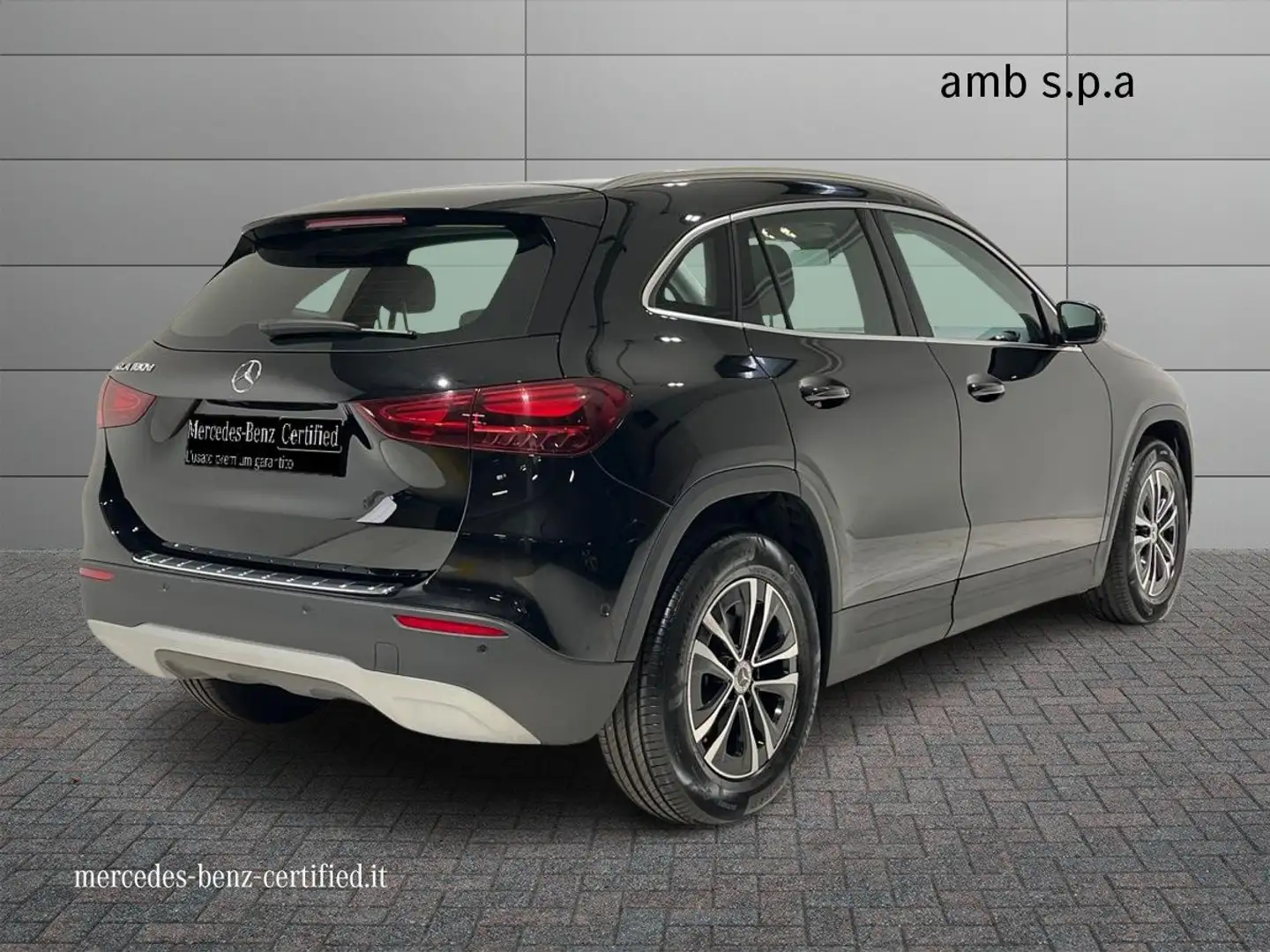 Mercedes-Benz GLA 180 GLA 180 d Automatic Advanced Nero - 2