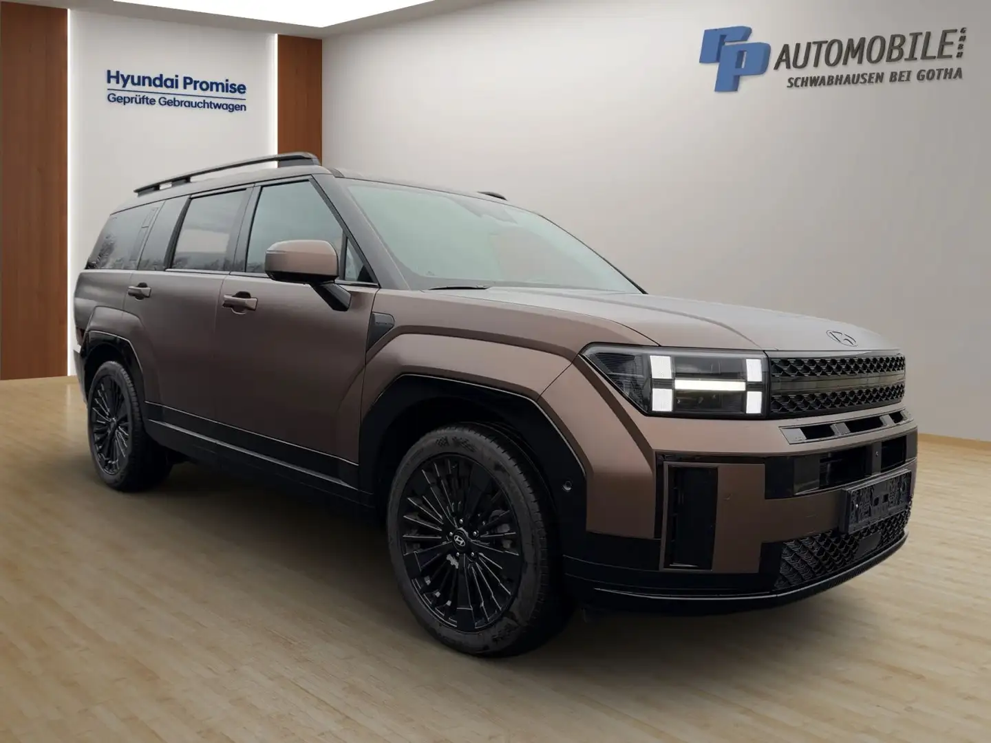 Hyundai SANTA FE HEV 1.6 T-GDI 4WD Blackline Braun - 2