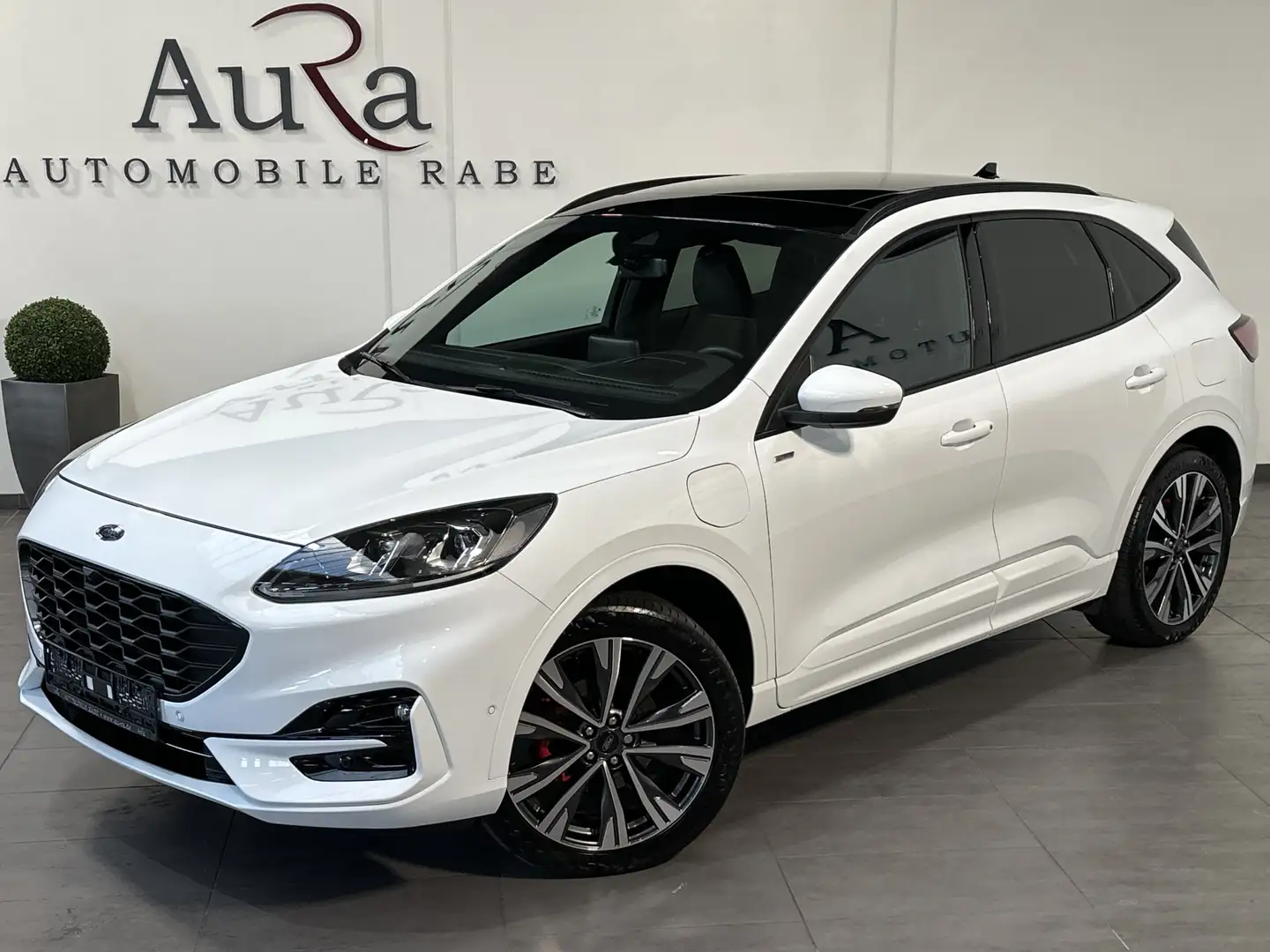 Ford Kuga ST-Line X NAV+LED+PANO+AHK+20ZO+ACC+KAMERA Weiß - 1