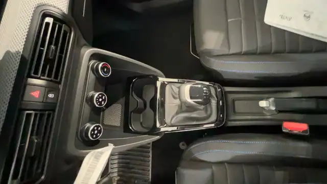 Citroen C3 view 17