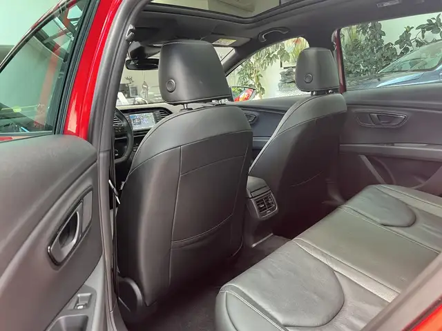 Seat Leon view 11