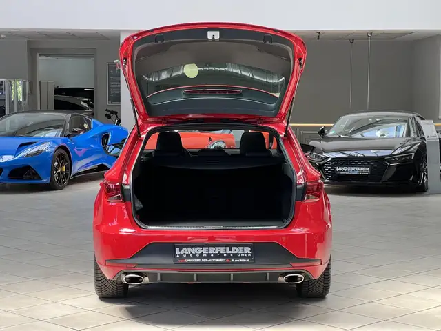Seat Leon view 4