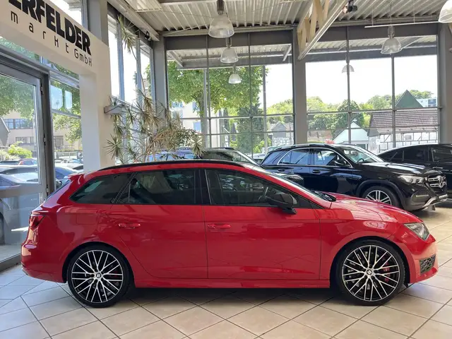 Seat Leon view 2