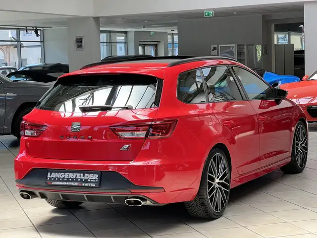 Seat Leon view 3