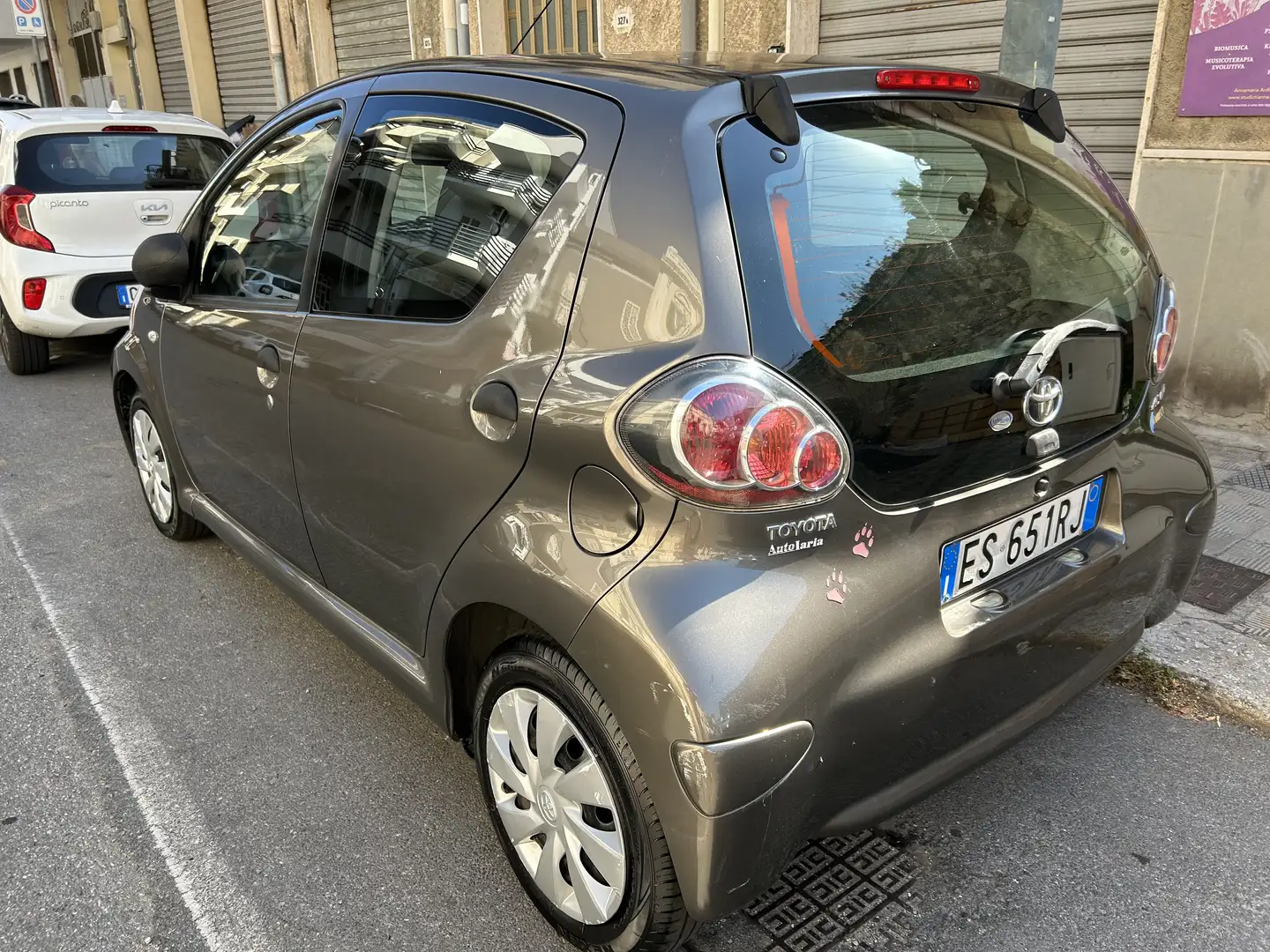 Toyota Aygo Toyota Aygo 1.0 12V VVT-i 5 porte Lounge Connect - 1