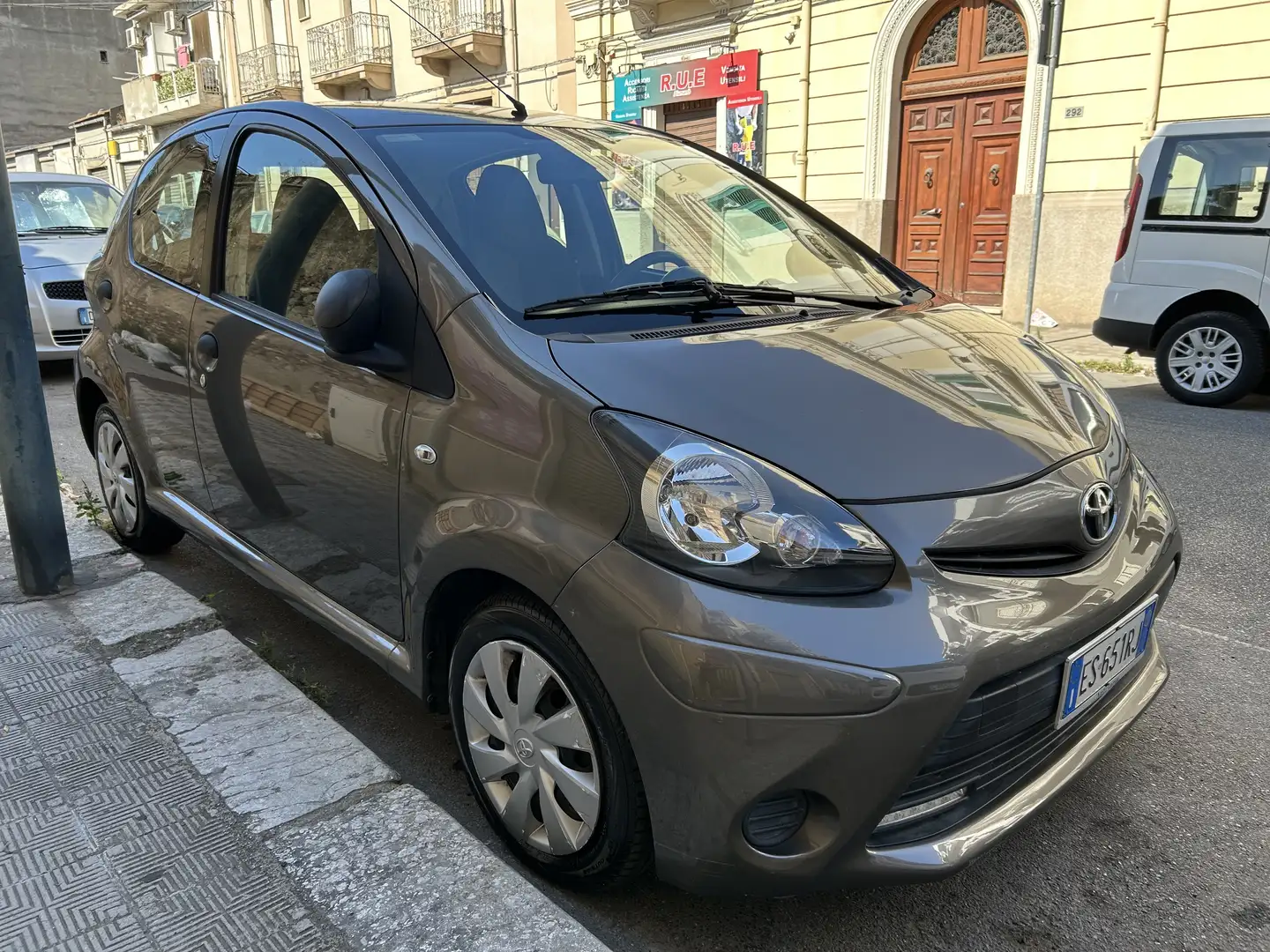 Toyota Aygo Toyota Aygo 1.0 12V VVT-i 5 porte Lounge Connect - 1