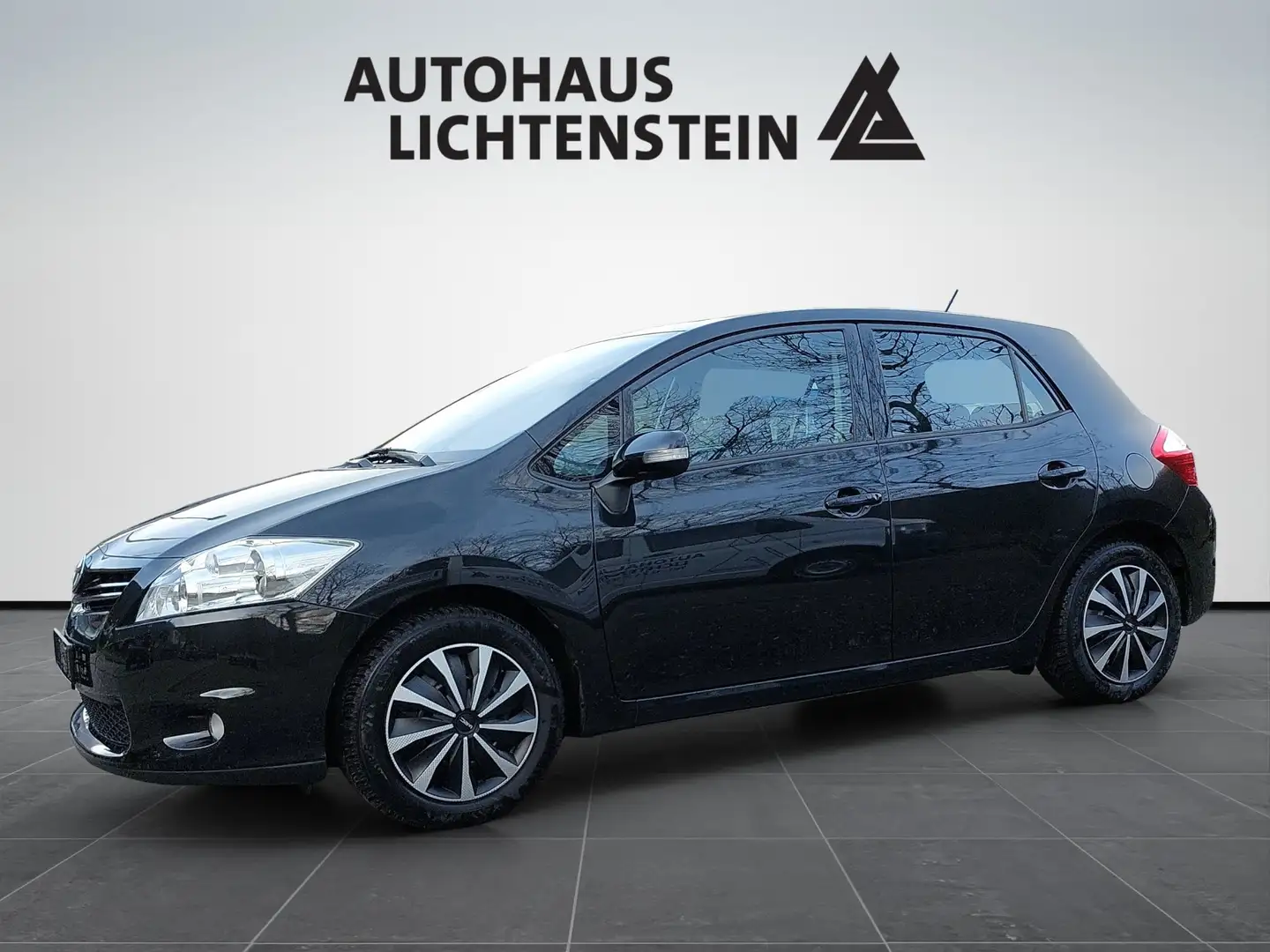 Toyota Auris Life+ 1.6 Valvematic Tempomat Klima PDC hint Nebel Noir - 1