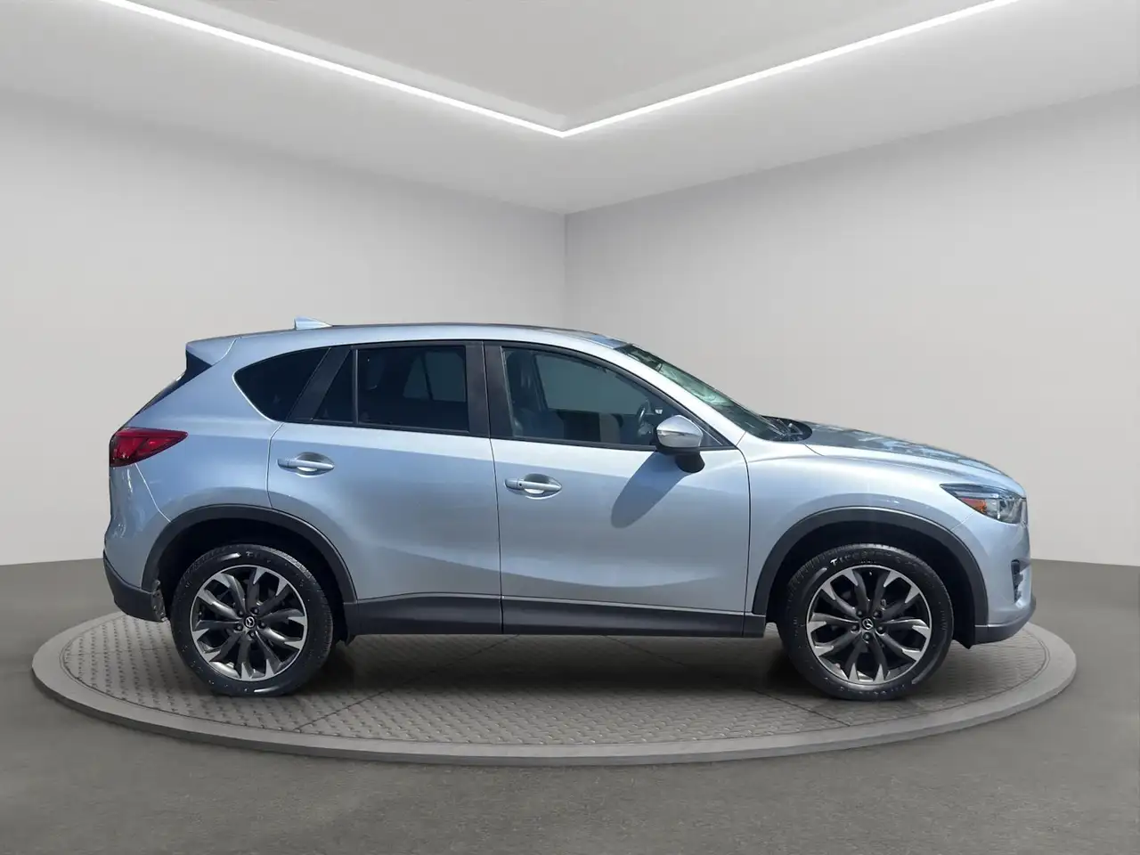Mazda CX-5 photo Mazda CX-5