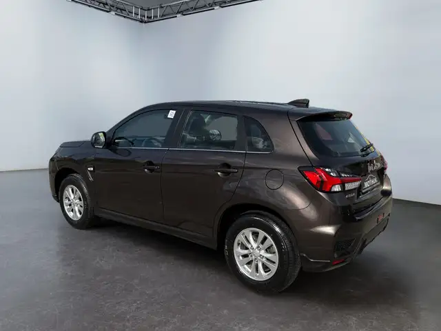 Mitsubishi Asx view 4
