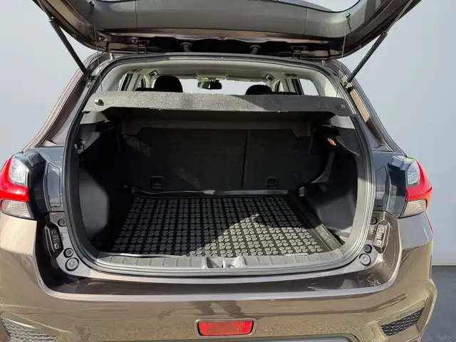 Mitsubishi Asx view 14