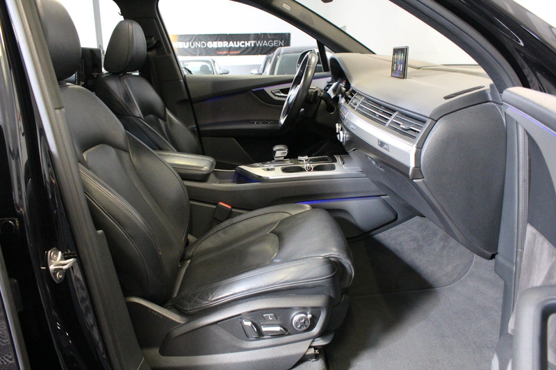 Audi SQ7 4.0 TDI*quattro*RSE Tablet*Luft*HeadUp*7Sitz — photo 33