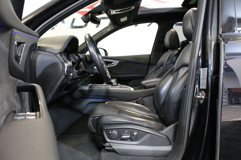 Audi SQ7 4.0 TDI*quattro*RSE Tablet*Luft*HeadUp*7Sitz — photo 19