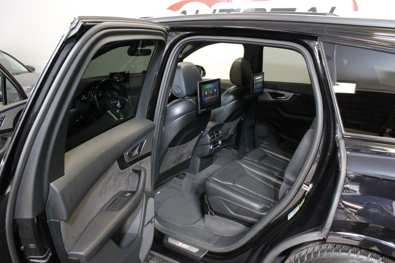 Audi SQ7 4.0 TDI*quattro*RSE Tablet*Luft*HeadUp*7Sitz — photo 36