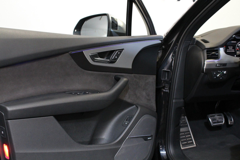Audi SQ7 4.0 TDI*quattro*RSE Tablet*Luft*HeadUp*7Sitz — photo 43