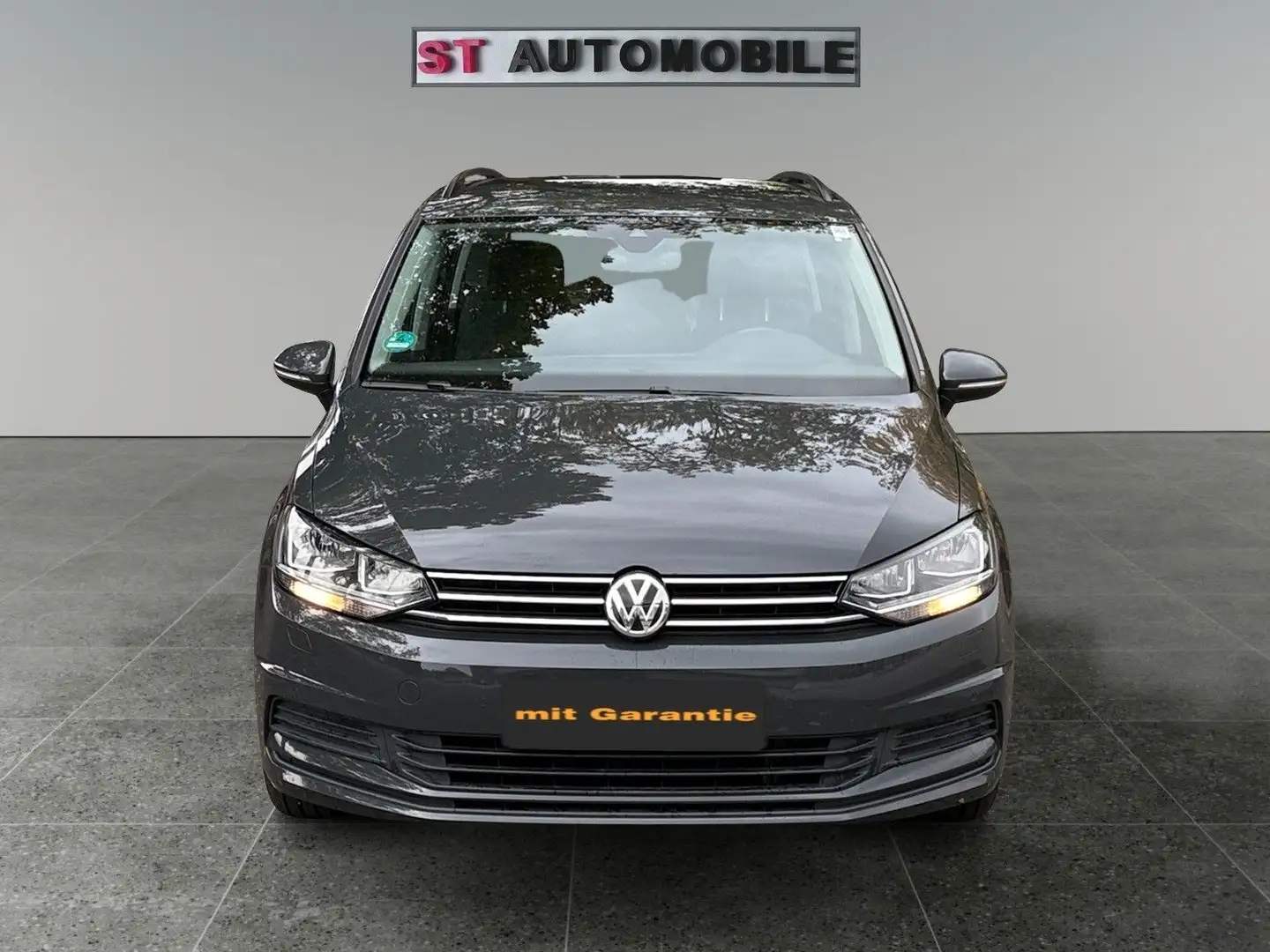 Volkswagen Touran Comfortline 1.5-Kamera-Navi-1.HAND Grau - 2